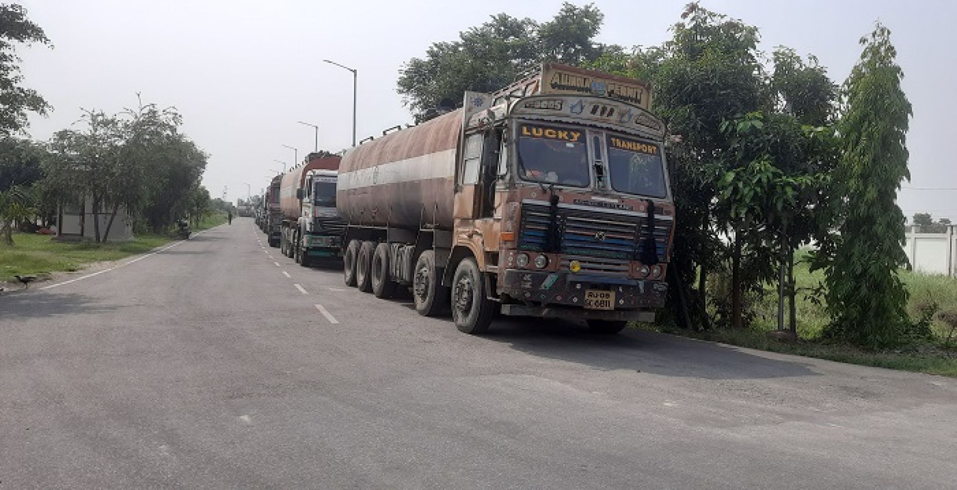 वीरगञ्जबाट पेट्रोलियम पदार्थको आयात २५ प्रतिशतले घट्यो