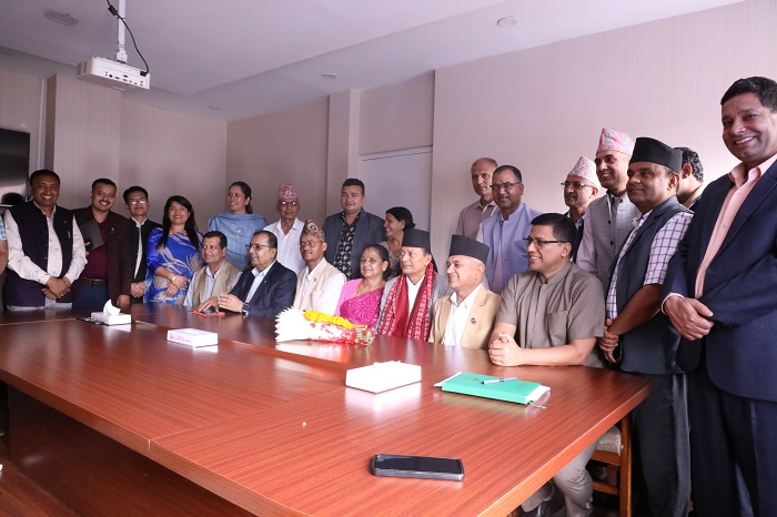सहकारी समस्या समाधान गर्न एमाले सहकारी विभागद्धारा मन्त्री अधिकारीलाई १२ बुँदे सुझाव पेस  