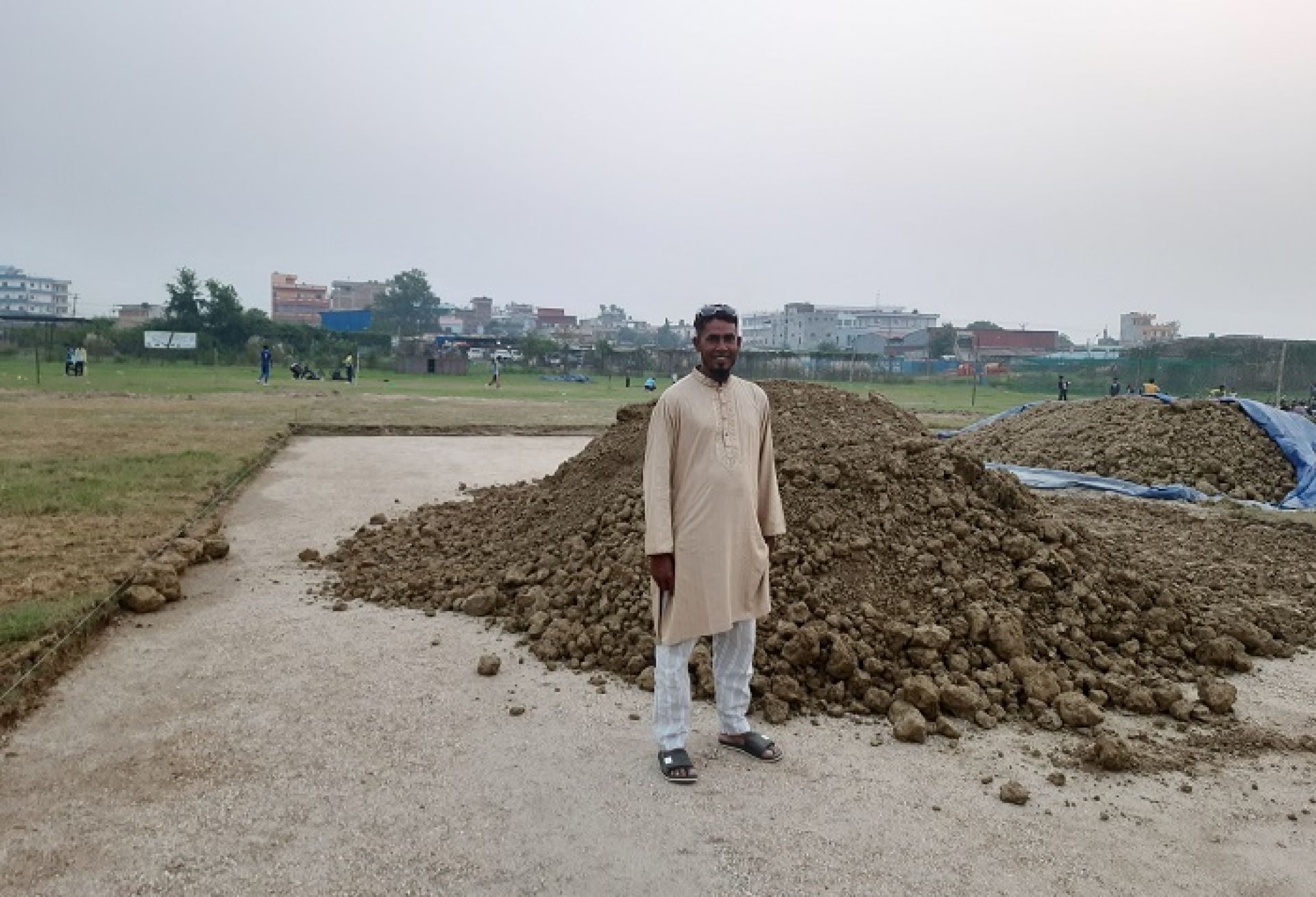वीरगञ्जको क्रिकेट मैदान स्तरोन्नति गरिँदै