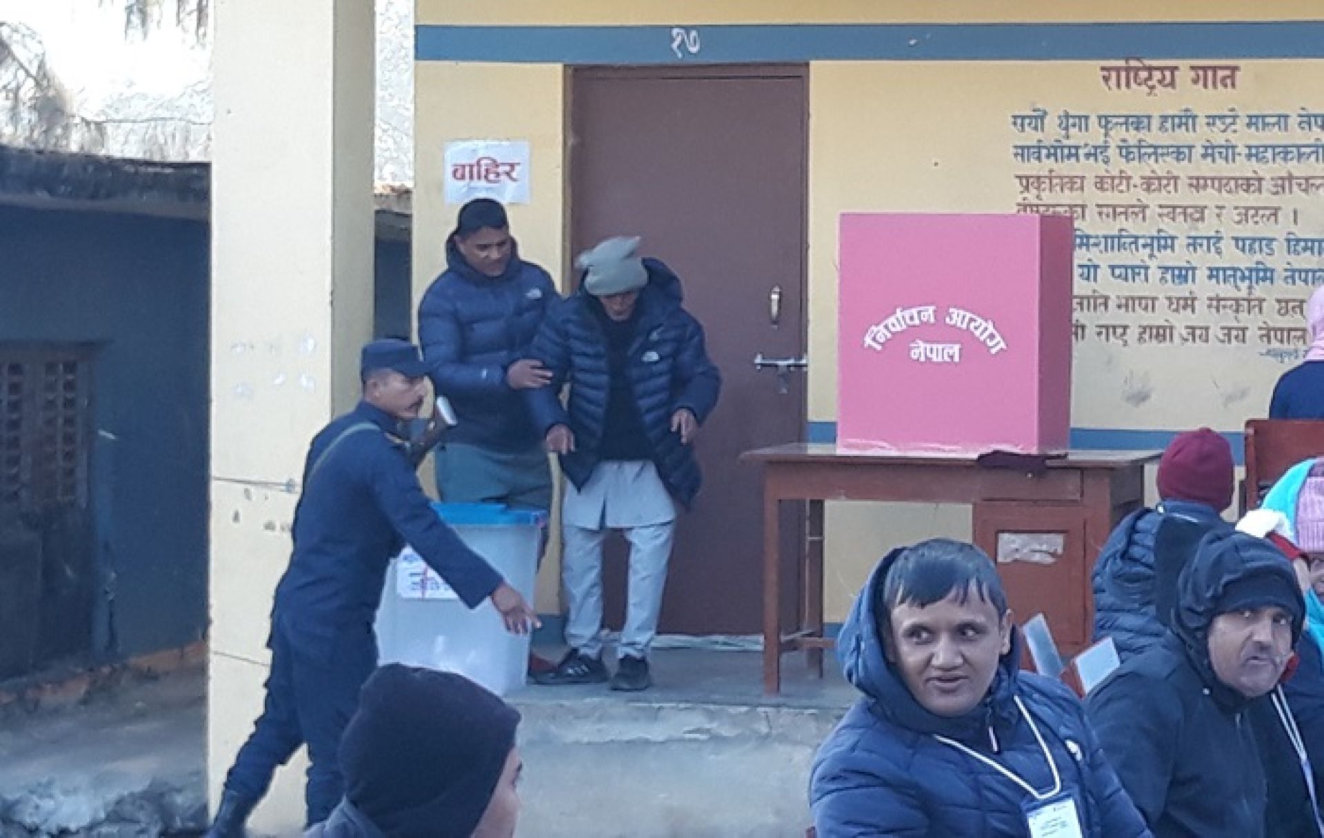 स्थानीय तह उपनिर्वाचन: शान्तिपूर्ण रूपमा मतदान हुँदै