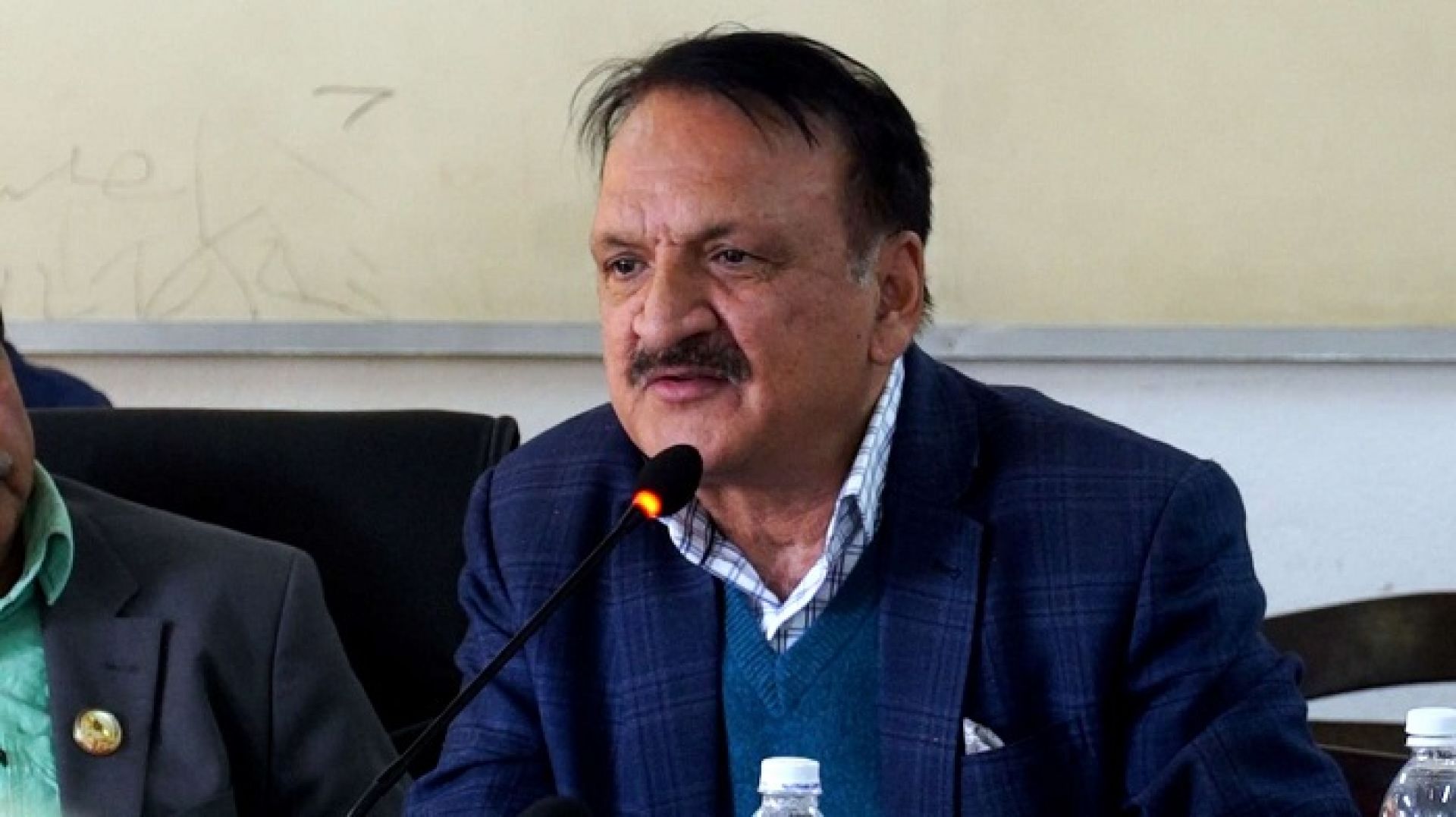 अर्थ समितिमा बजेटबारे छलफल, वैदेशिक ऋणबारे चर्को बहस
