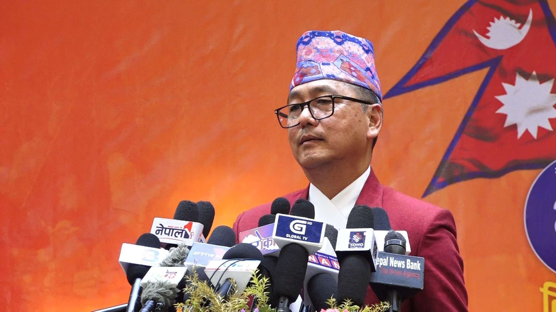 अध्यक्ष लिङदेनको चेतावनीः आन्दोलनमा दमनको सहारा लिएमा बढारिनुपर्ने छ