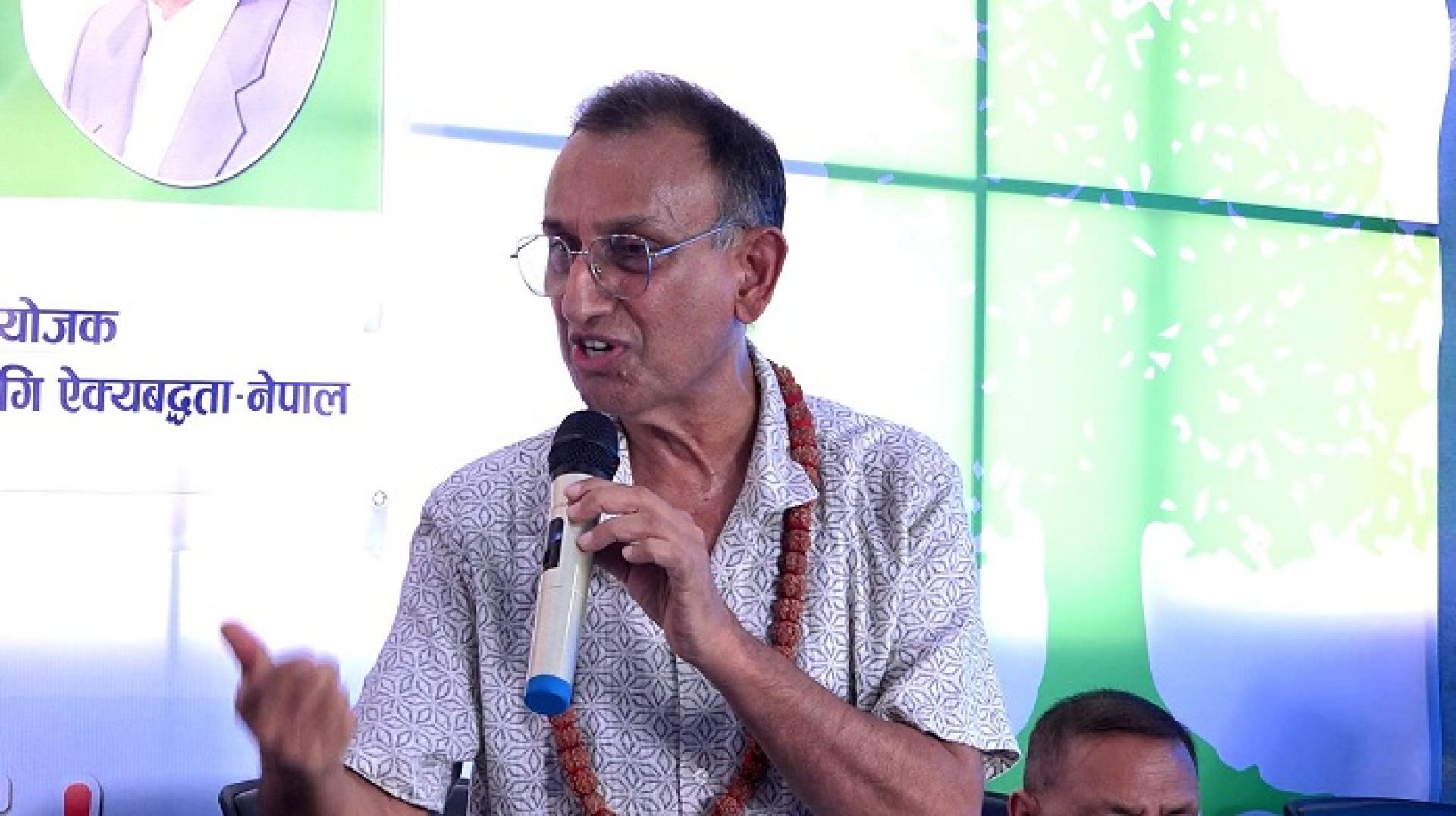 देशलाई अब १८ घण्टा काम गर्ने प्रधानमन्त्री चाहिन्छ: पूर्व अर्थमन्त्री आचार्य