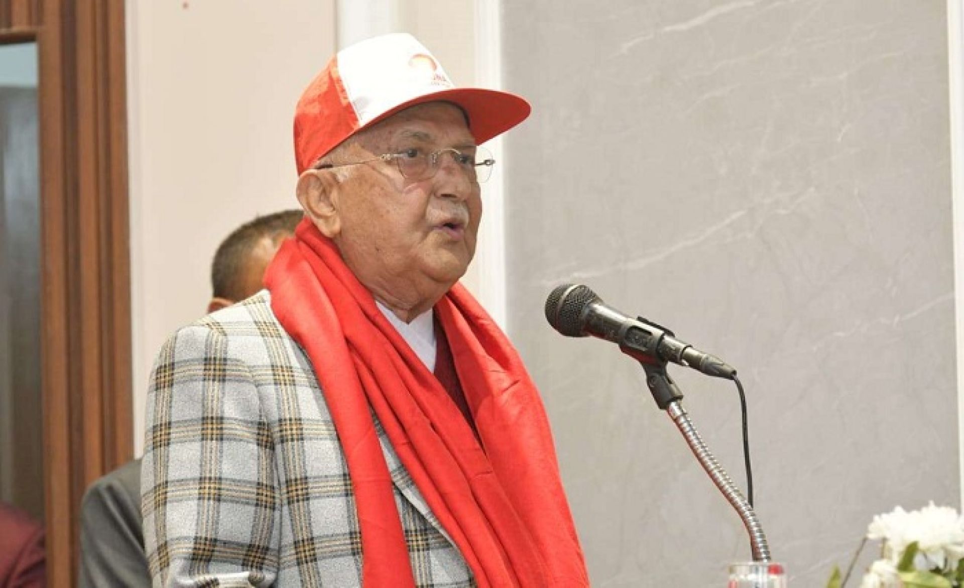नेपाली कम्युनिष्ट पार्टीप्रति ओलीको आलोचनाः वामपन्थी विचारबाट पतन भएकाहरुको एकता