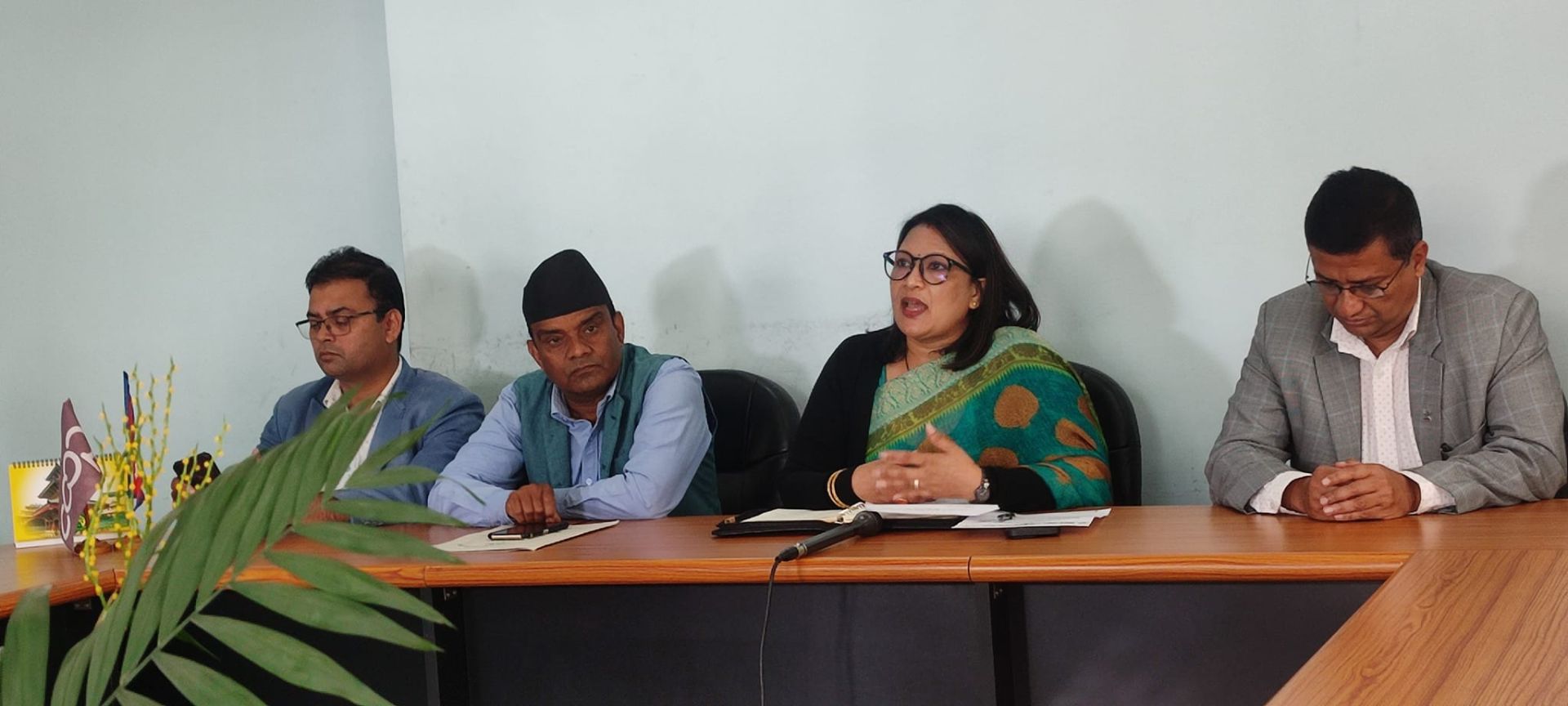 सहकारी दिवसकै दिन ओमदेवीको नेतृत्वमा सडक आन्दोलन