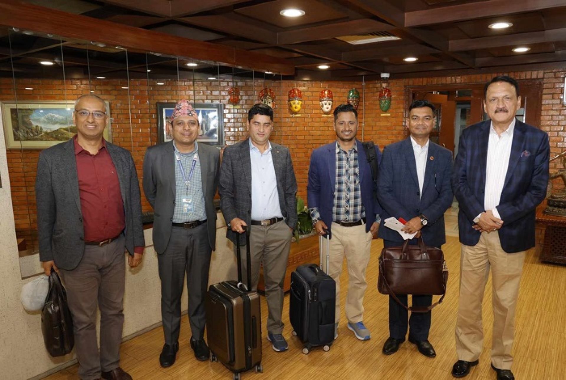 अर्थमन्त्री डा महत विश्व बैंकको वार्षिक बैठकमा भाग लिन मोरक्को प्रस्थान