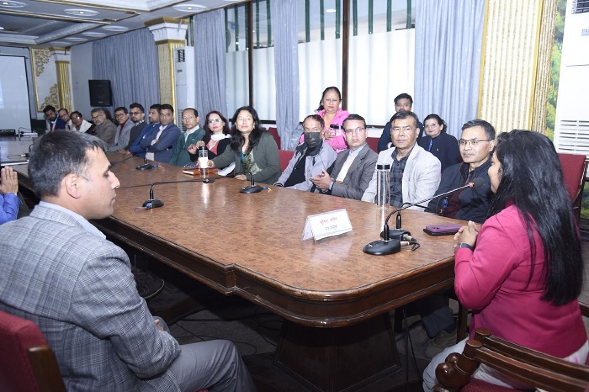 महानगरद्वारा तालिम सञ्चालन गर्ने सहमति पत्रमा एकै पटक २३ वटा कलेजसँग हस्ताक्षर