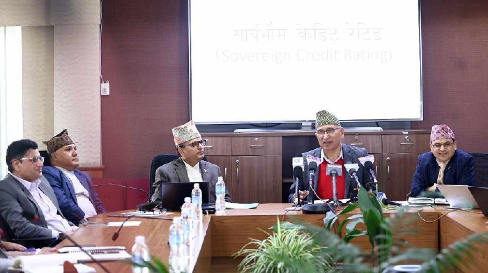 ‘क्रेडिट रेटिङगले वैदेशिक लगानी आकर्षित गर्न र न्युन ब्याजदरमा ऋण पाउन सहयोग पुग्छ’ 