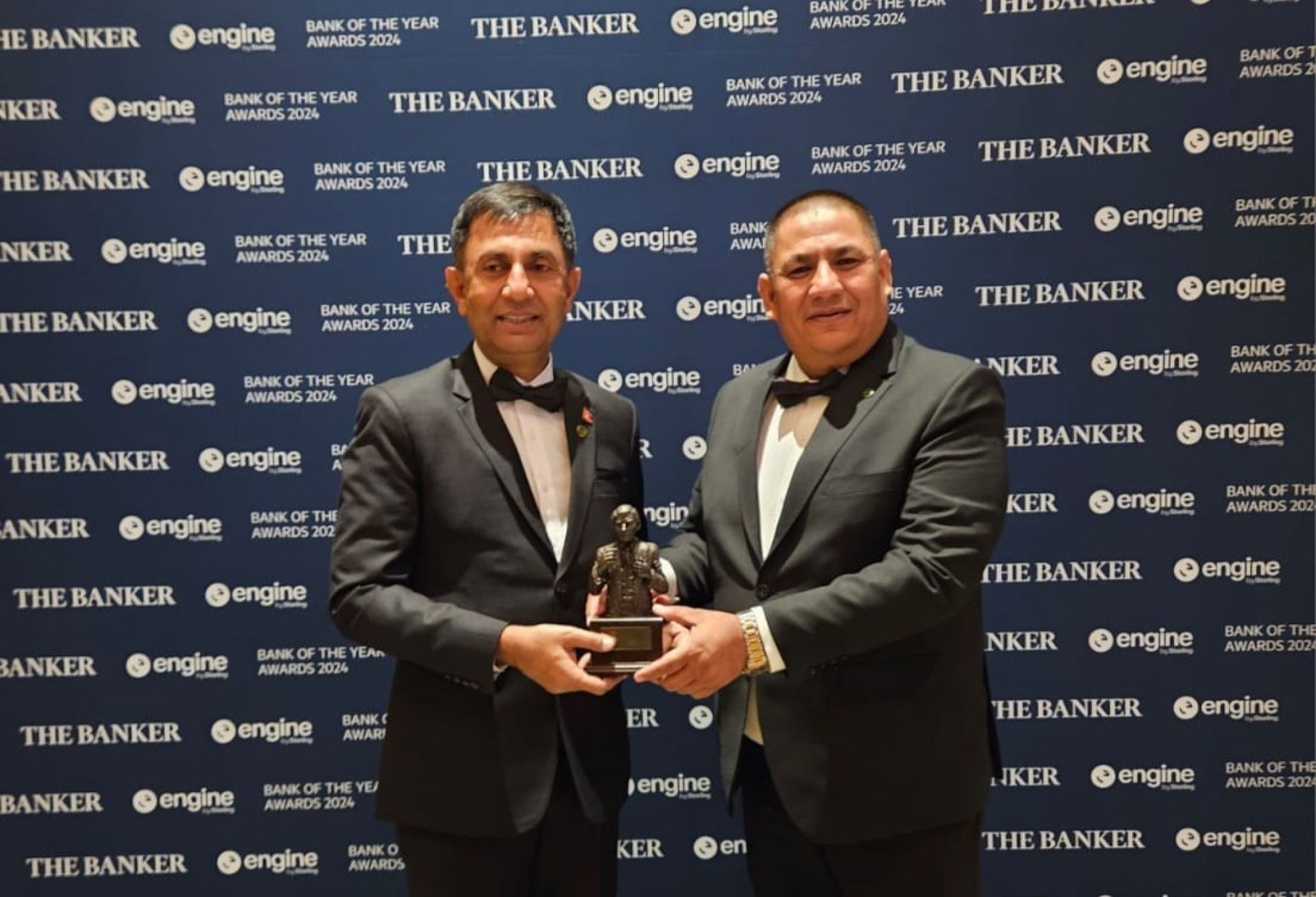 सिटिजन्स बैंकले पहिलो पटक पायो ‘बैंक अफ द इयर’ अवार्ड