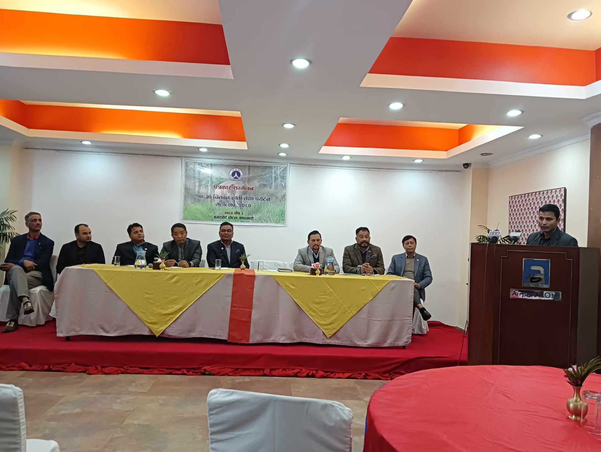 सौराहामा हात्ती तथा पर्यटन महोत्सव हुँदै, २० हजार पर्यटकले अवलोकन गर्ने अनुमान