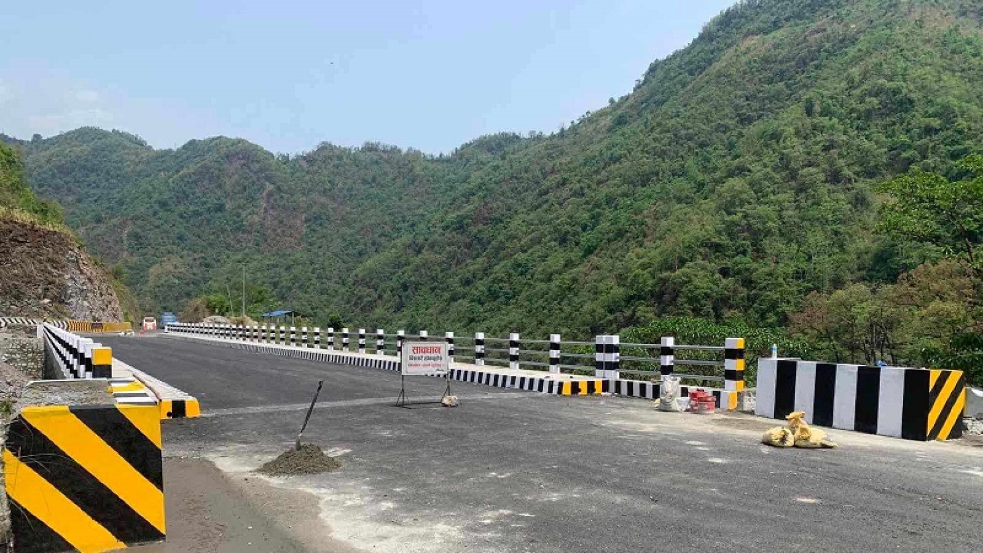 नारायणगढ–मुग्लिन सडकका एघार पुल सञ्चालनमा