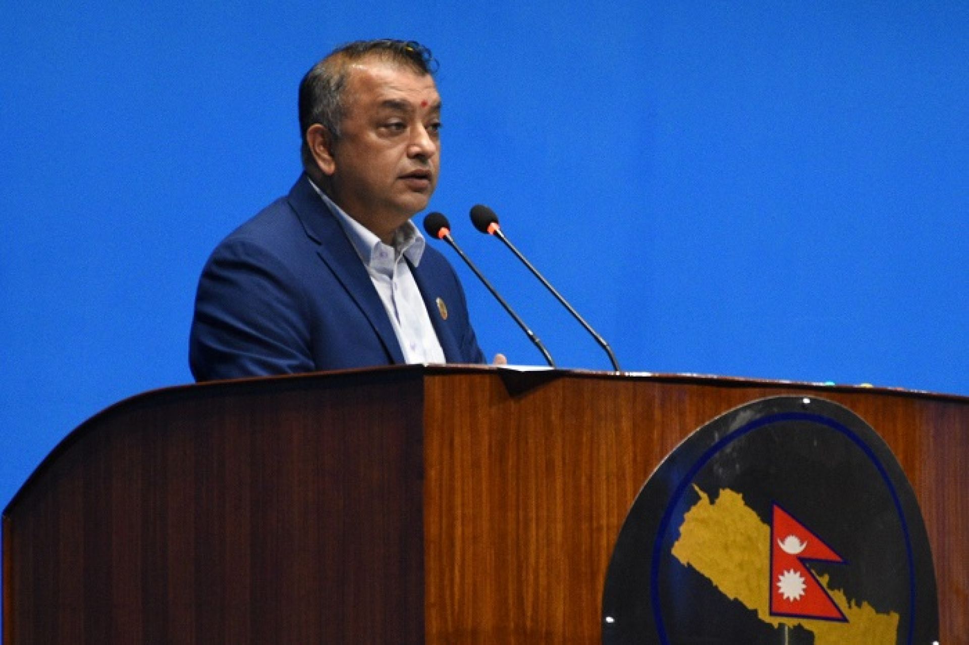 अर्थतन्त्र सङ्कटमा छ, सामान्य करका दर बढाउँदैमा आर्थिक वृद्धिको लक्ष्य हासिल हुँदैनः सांसद थापा 