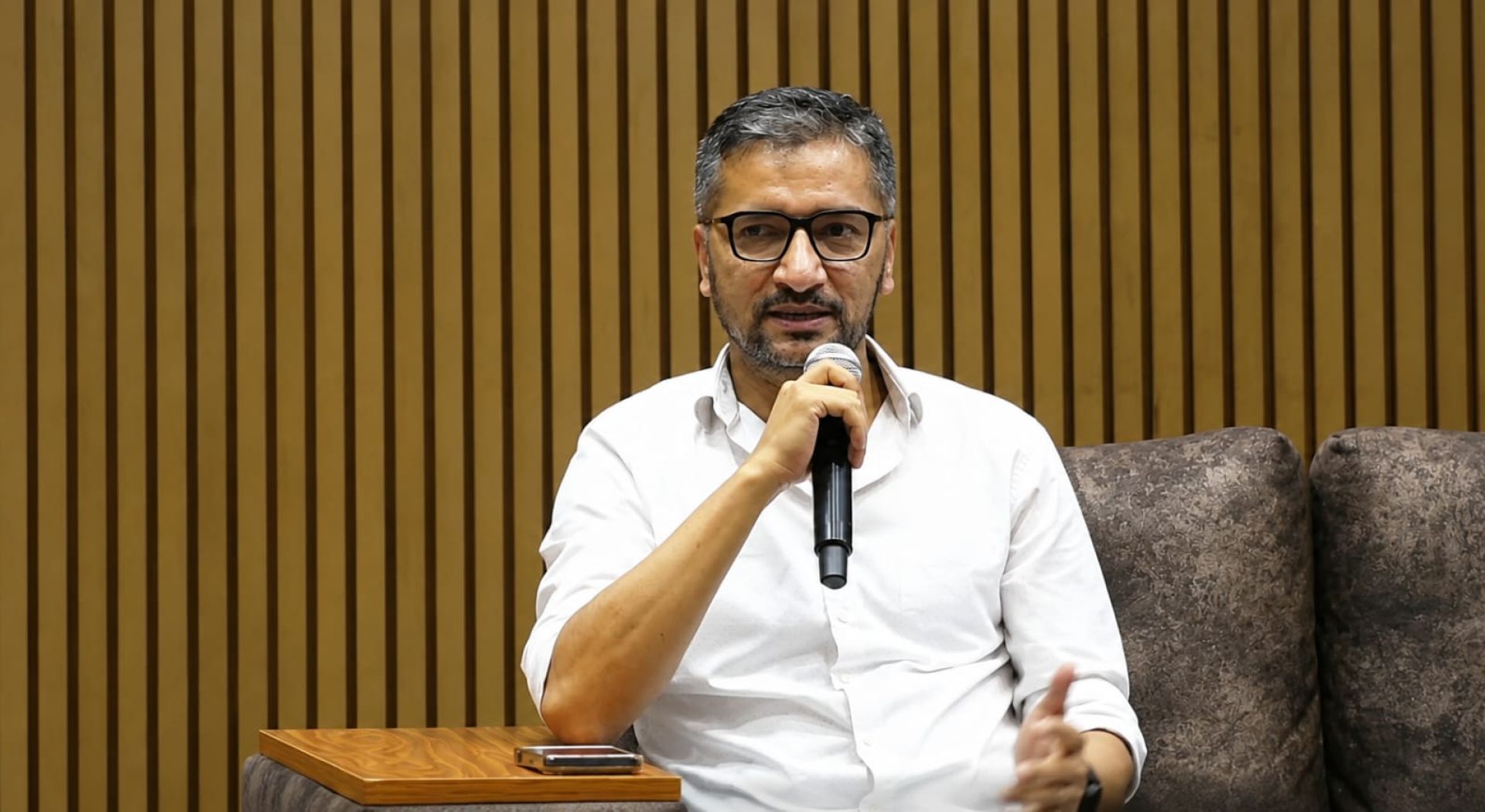 अटोमोबाइल डेटा र प्रविधिमा सरकारले ध्यान अझै बढाउनुपर्छ : सल्लाहकार पौडेल