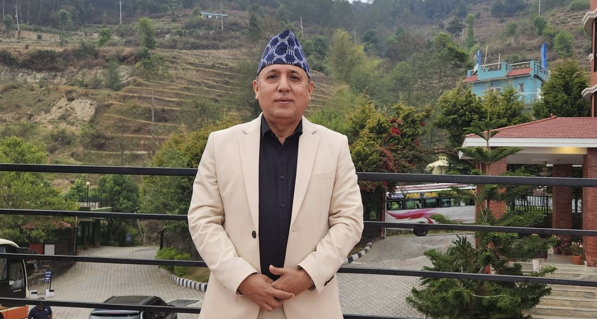 सहकारी बैंकको कावा अध्यक्षमा महेन्द्र गिरि, ६ सञ्चालक हटाउन राष्ट्र बैंकको निर्देशन