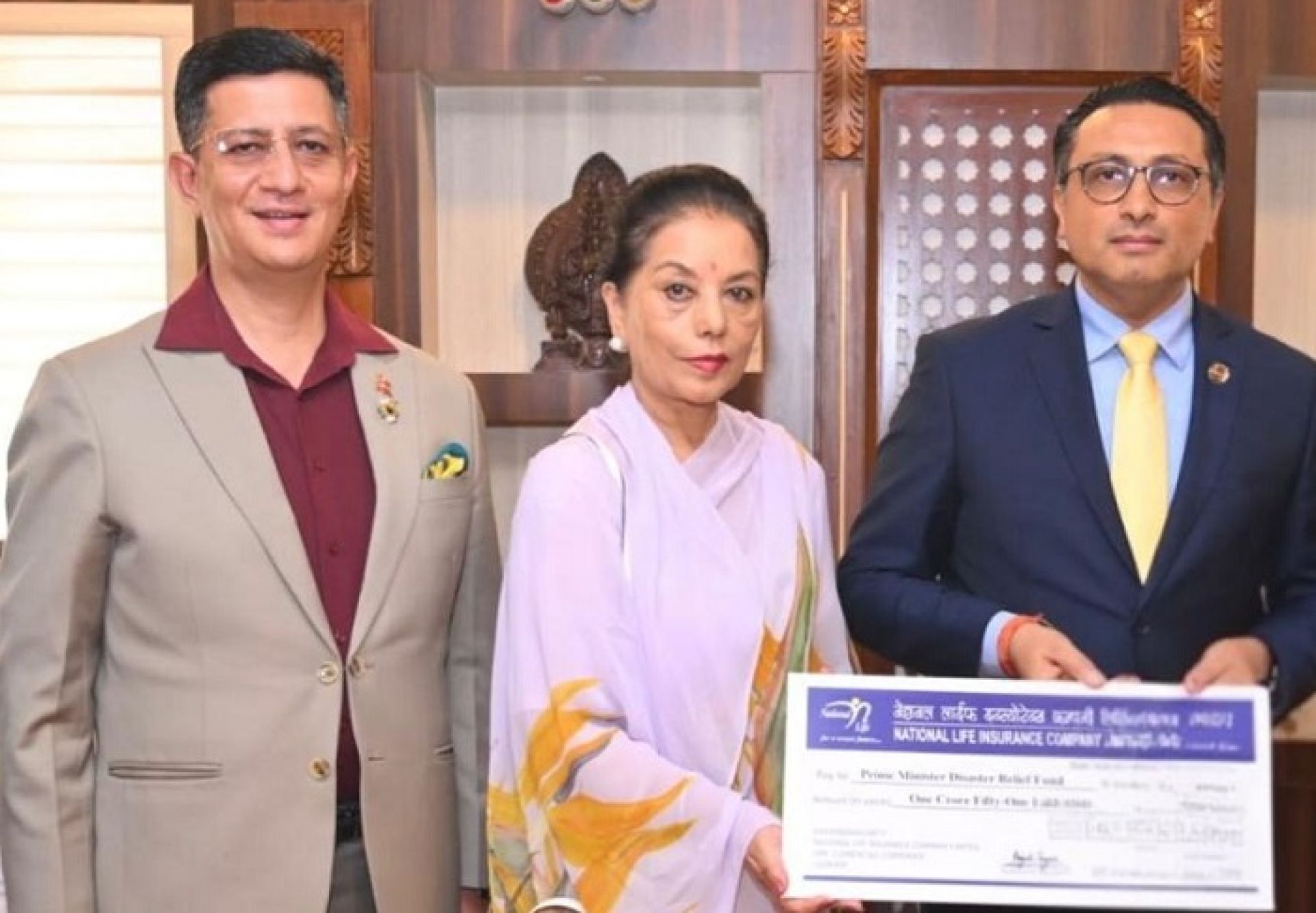 नेशनल लाईफद्वारा प्रधानमन्त्री दैवी प्रकोप उद्धार कोषमा साढे करोड सहयोग 