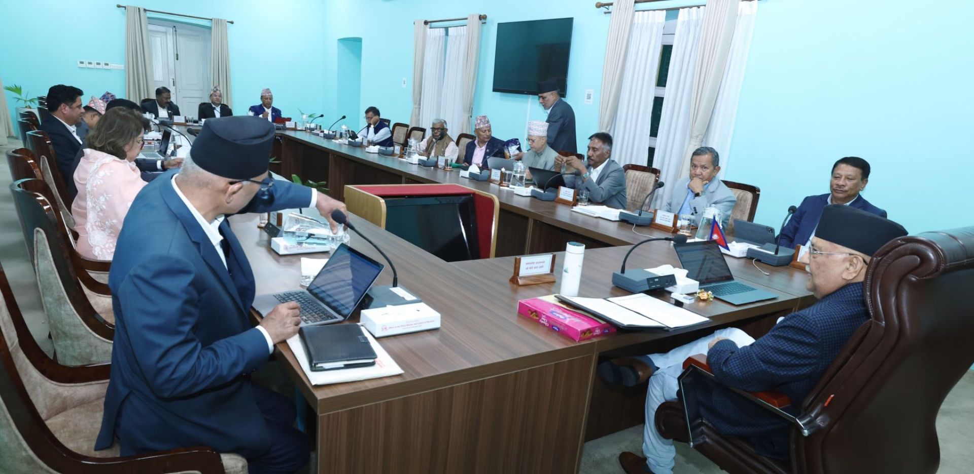 अपराह्न ५ बजे मन्त्रिपरिषद्को बैठक बस्दै, गभर्नर नियुक्तिको सम्भावना