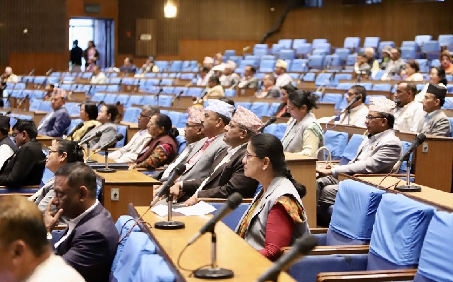 एक खर्बको वैकल्पिक वित्त कोष स्थापना गर्ने विधेयक प्रतिनिधिसभामा प्रस्तुत