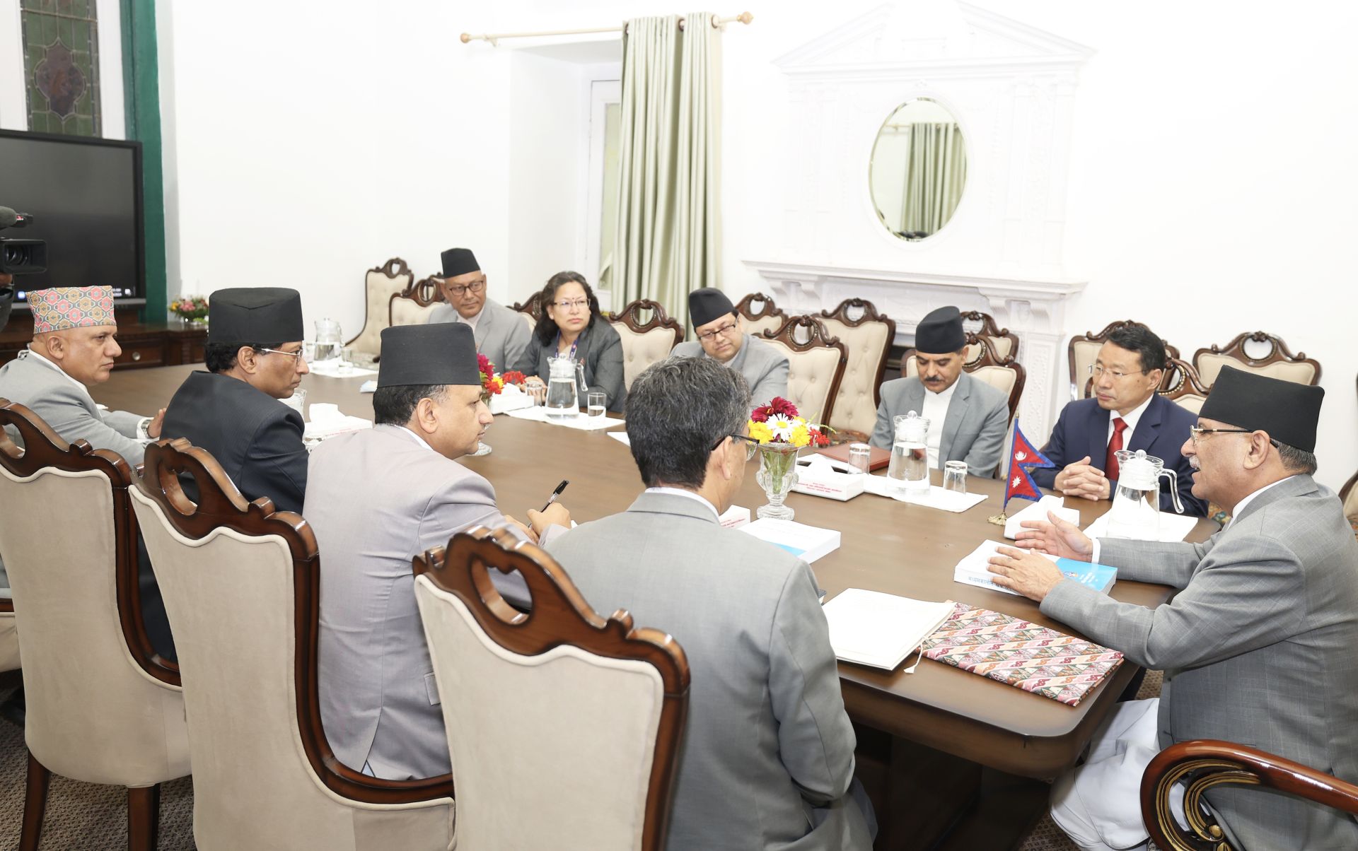 मध्यकालीन खर्च संरचना र वार्षिक विकास कार्यक्रम पारित