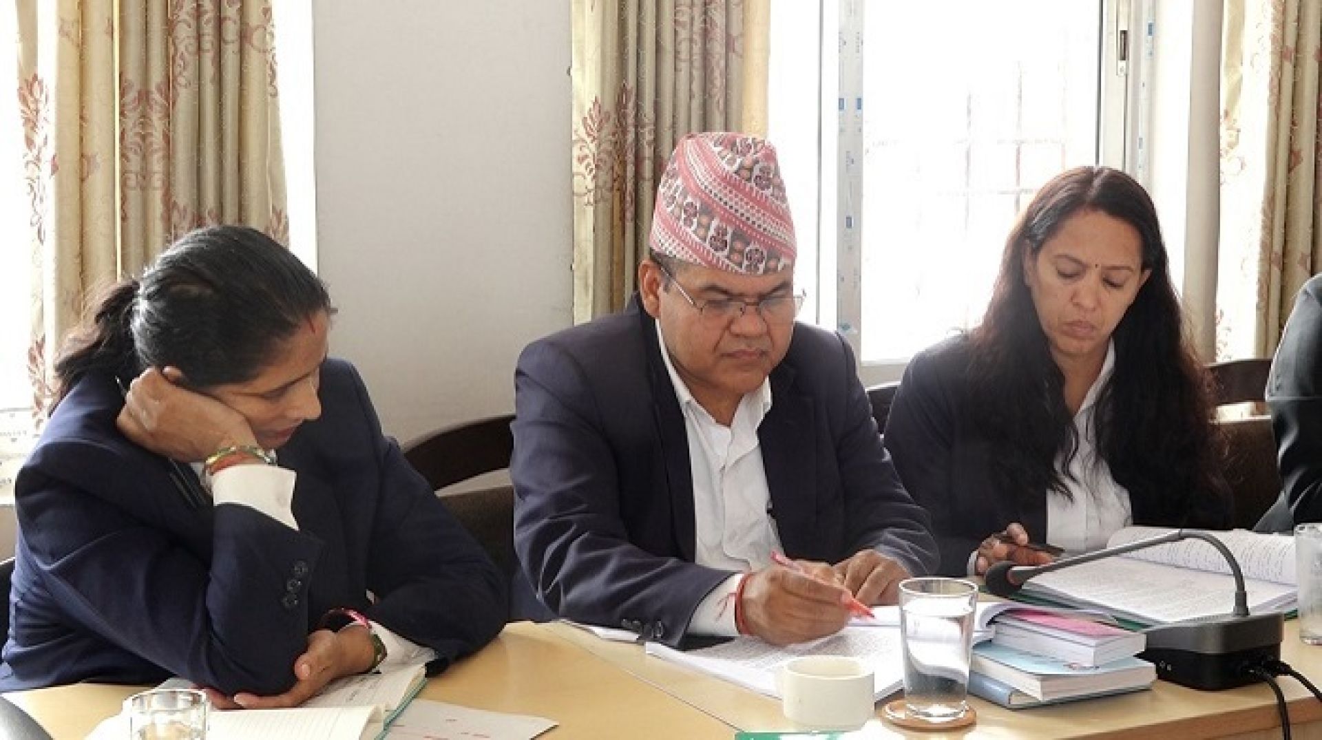मुख्यसचिव र मुख्य रजिष्ट्रारको कार्यकाल दुई वर्ष राख्ने सहमति 