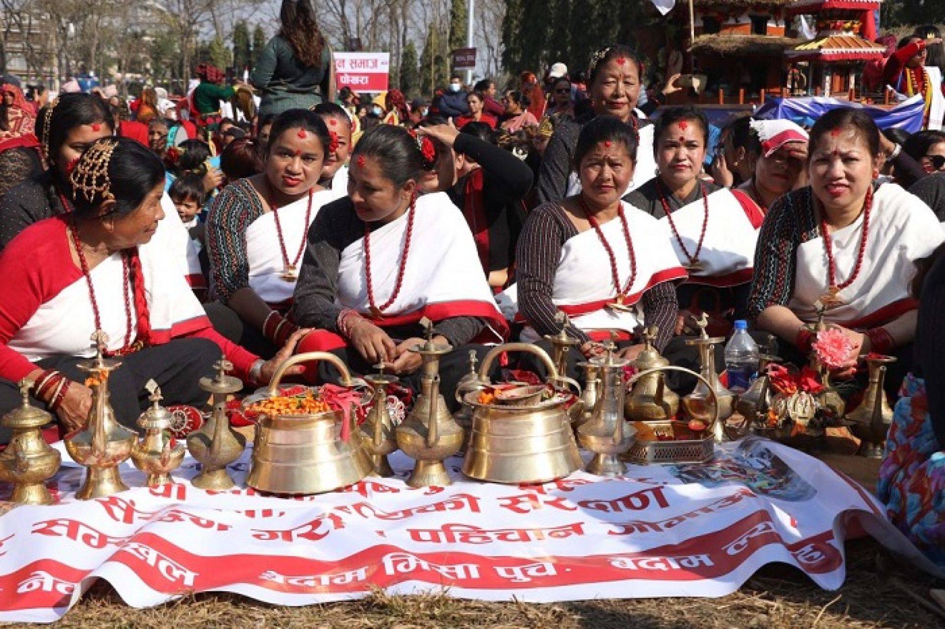 सडक महोत्सव: ‘सडकमै खाऔँ, सडकमै रमाऔँ’
