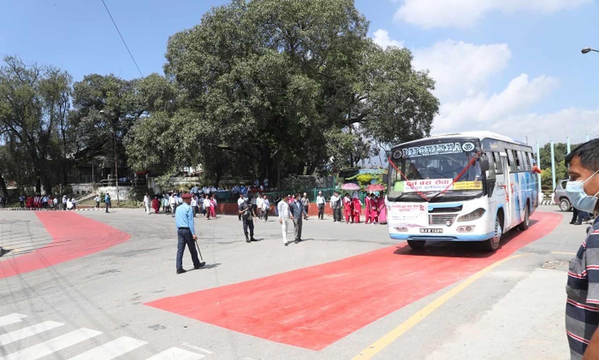 रत्नपार्कदेखि सूर्यविनायकसम्म द्रुत बस सेवा सञ्चालन