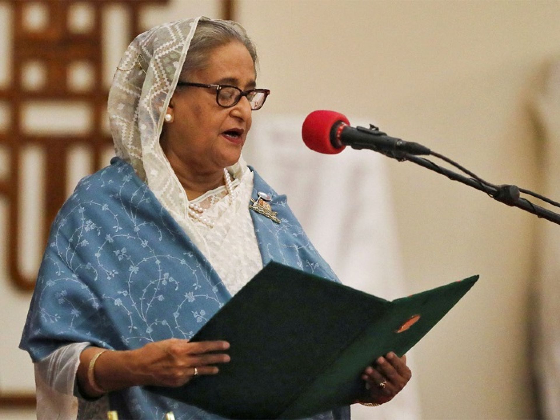 शेख हसिनालाई मृत्युदण्डको सजाय दिन अदालतको आदेश