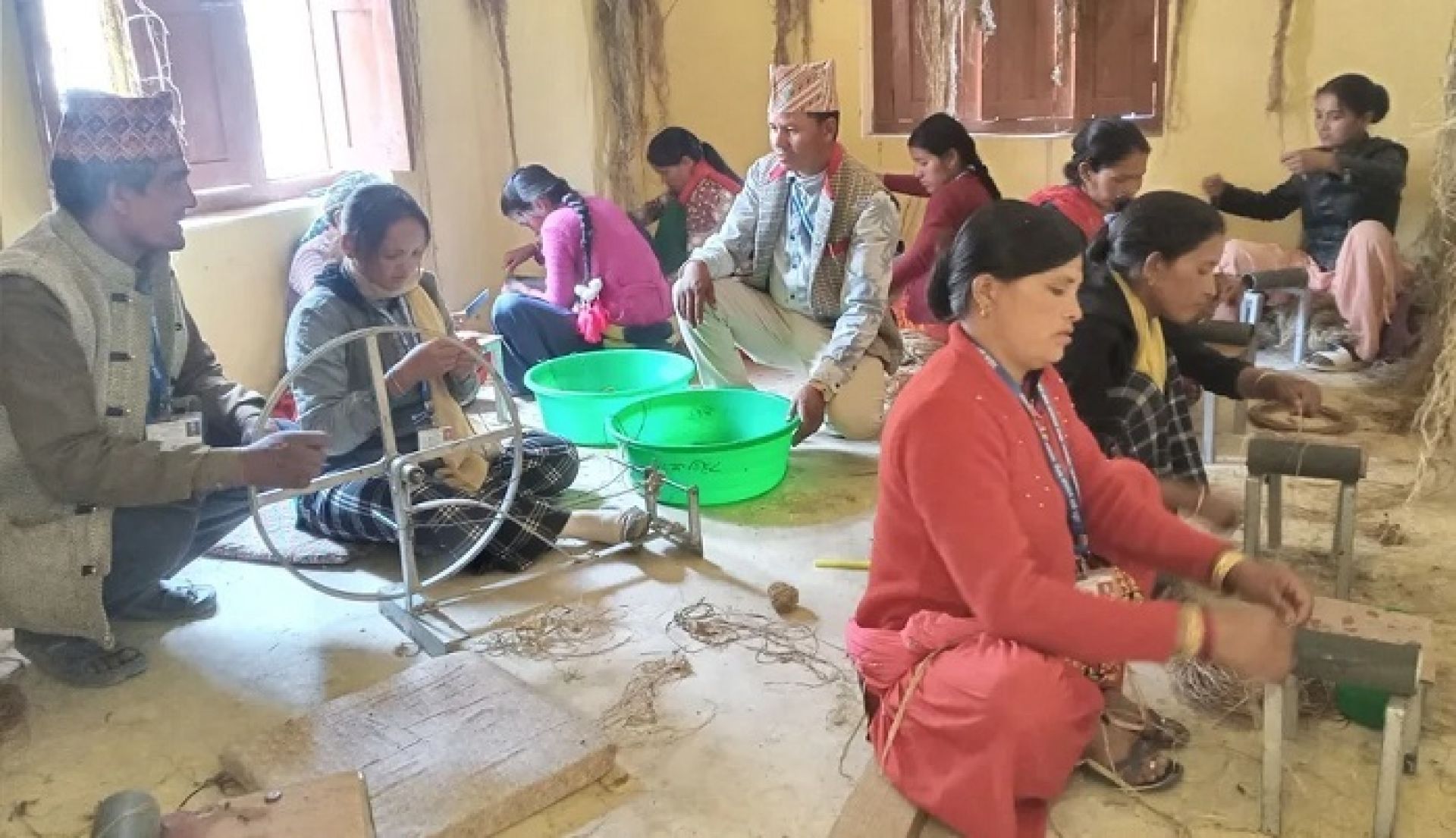 खेर गएको अल्लोबाट आयआर्जन गर्दै महिला