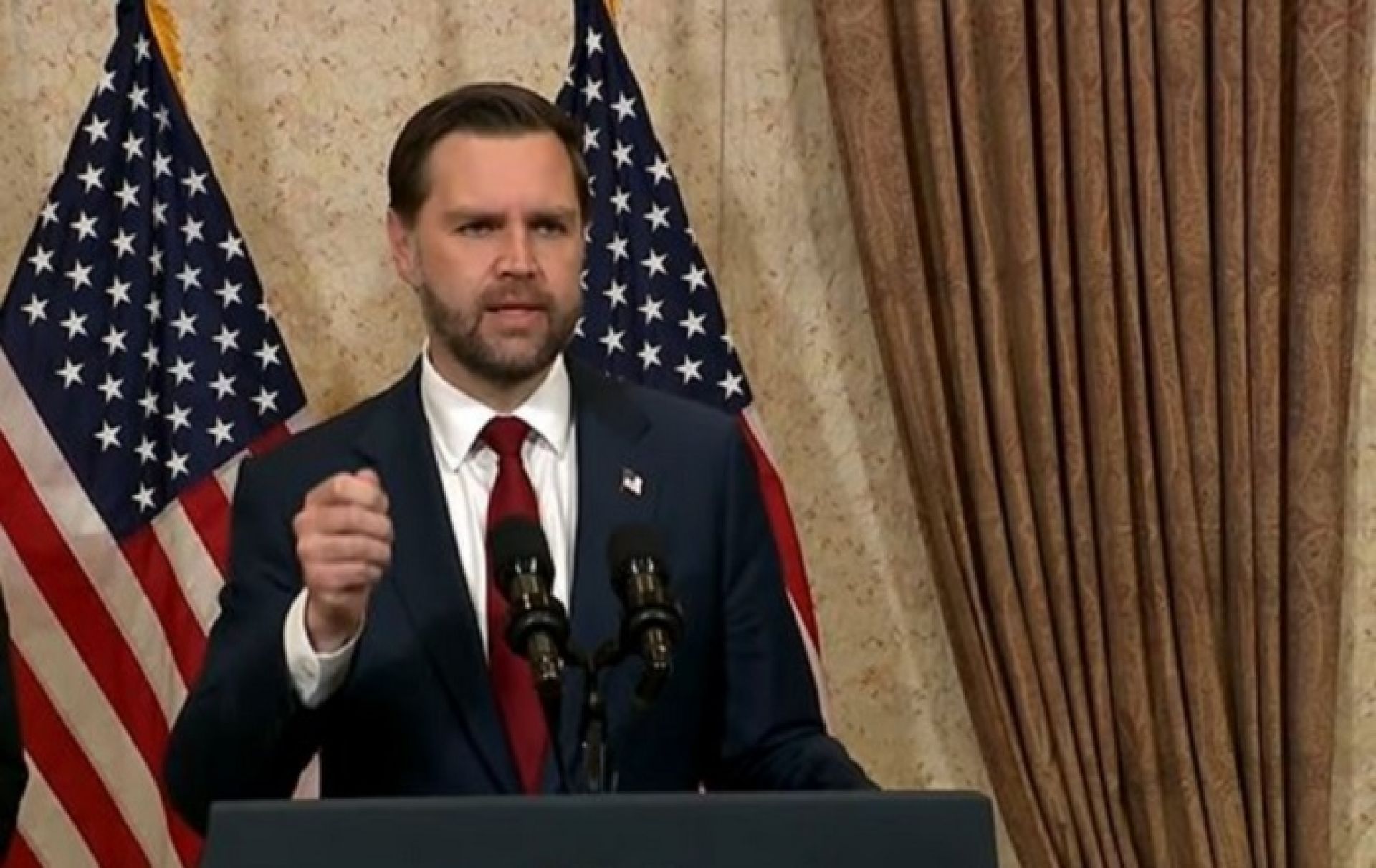 अमेरिका र इरानबीच भएको २१ घण्टा लामो वार्ता ठोस सहमति बिना नै टुङ्गियो