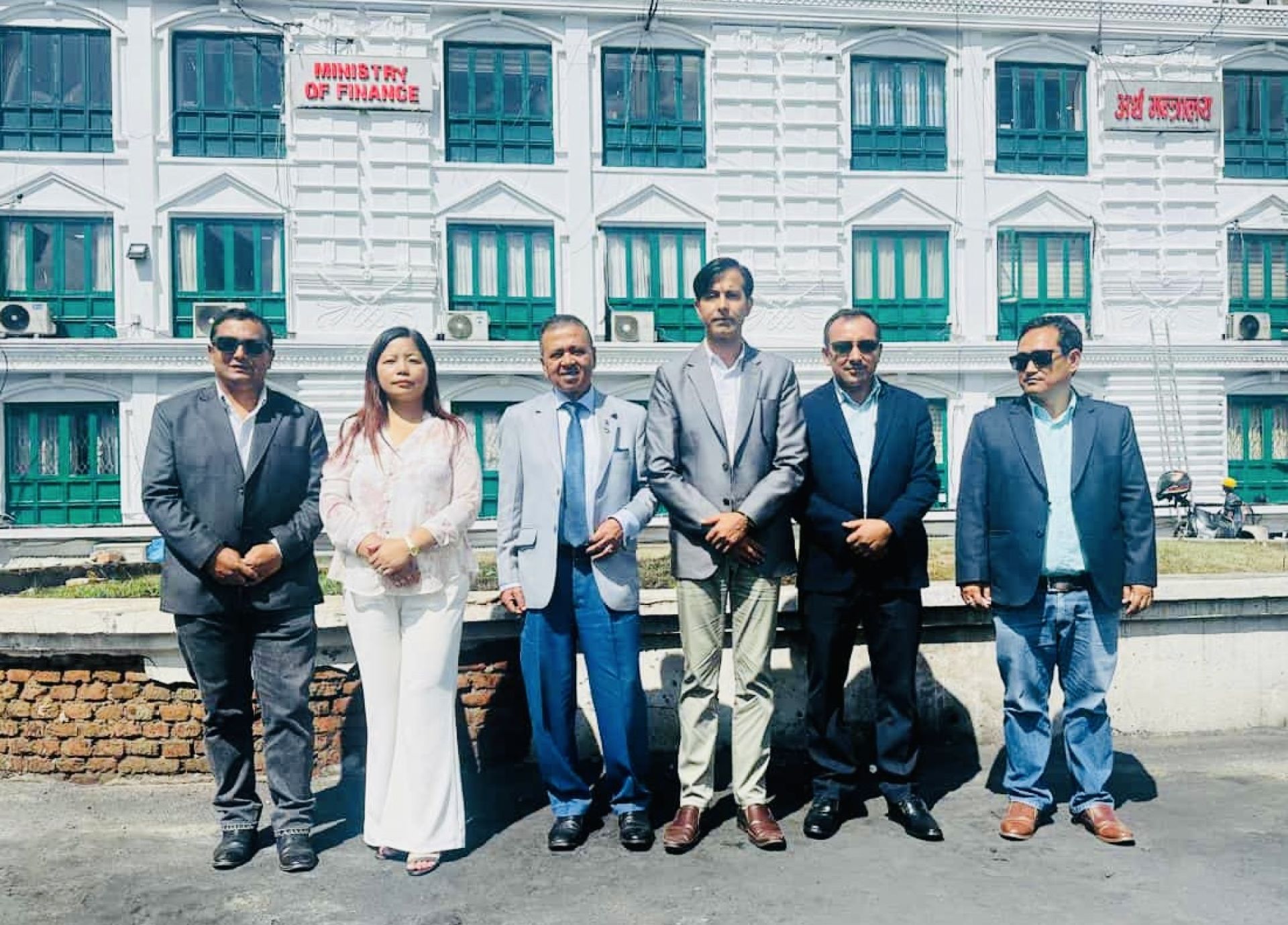 पुँजीगत लाभकर घटाउन सेयर लगानीकर्ताले दिए अर्थमन्त्रीलाई सुझाव