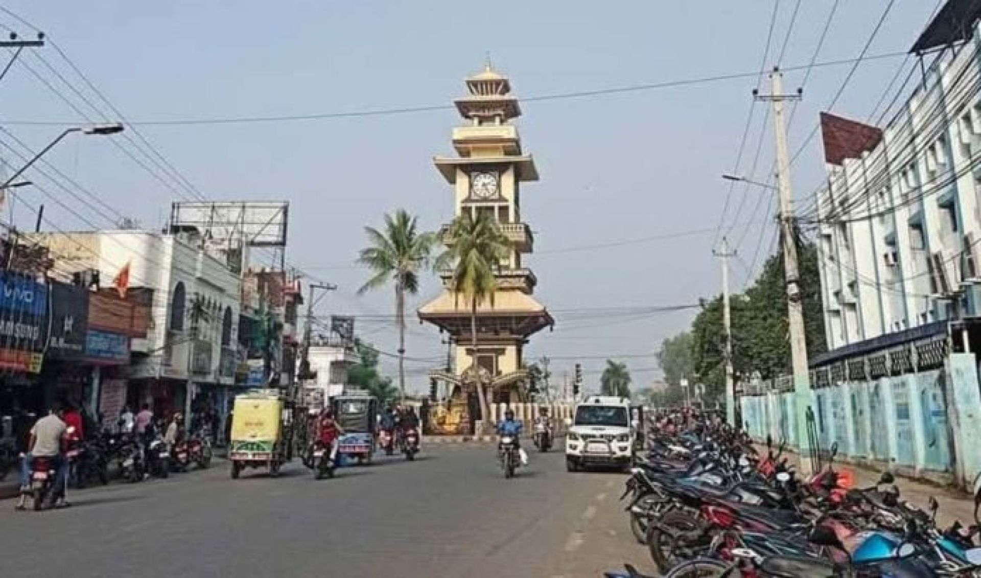 सडक विस्तारको विरोधमा मुख्य व्यापारिक क्षेत्र बन्द