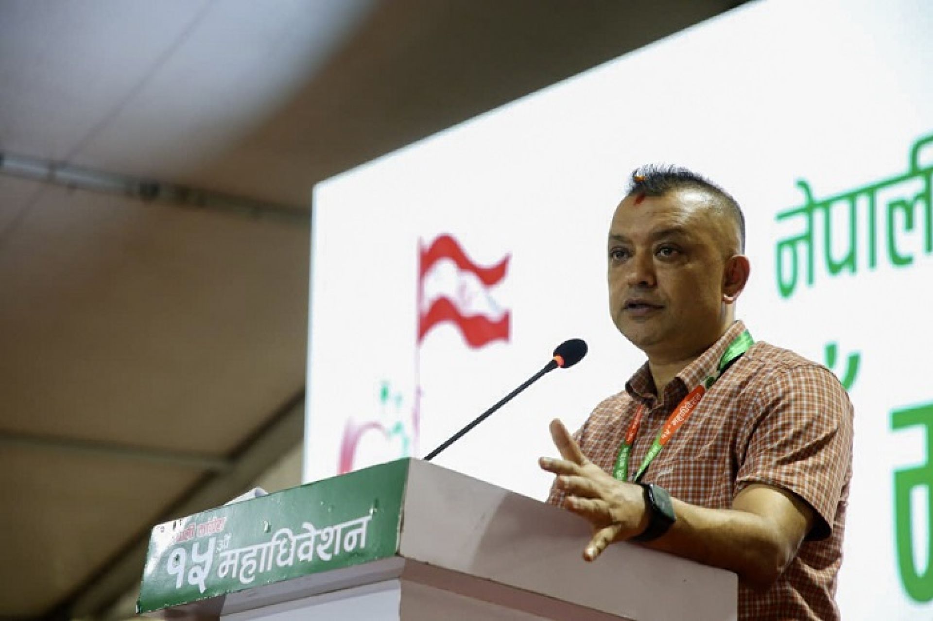कांग्रेस सुधार्न र बदल्न अडिग छु, नयाँ पार्टी खोल्ने प्रस्ताव अस्वीकार गरेँ : गगन थापा