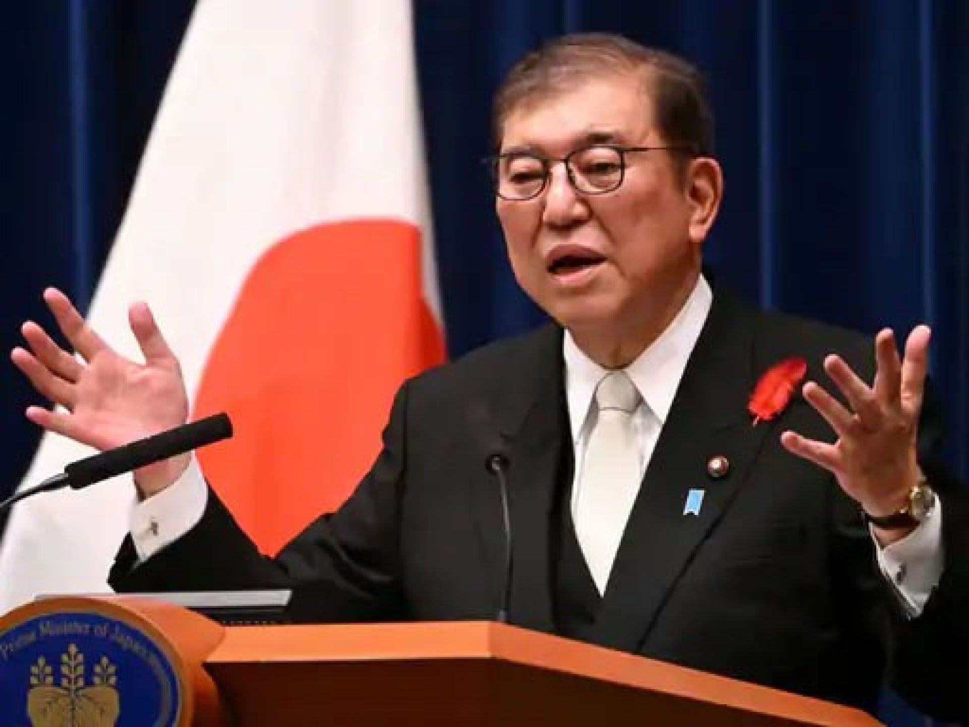 Japan PM says Trump tariffs a 'national crisis'