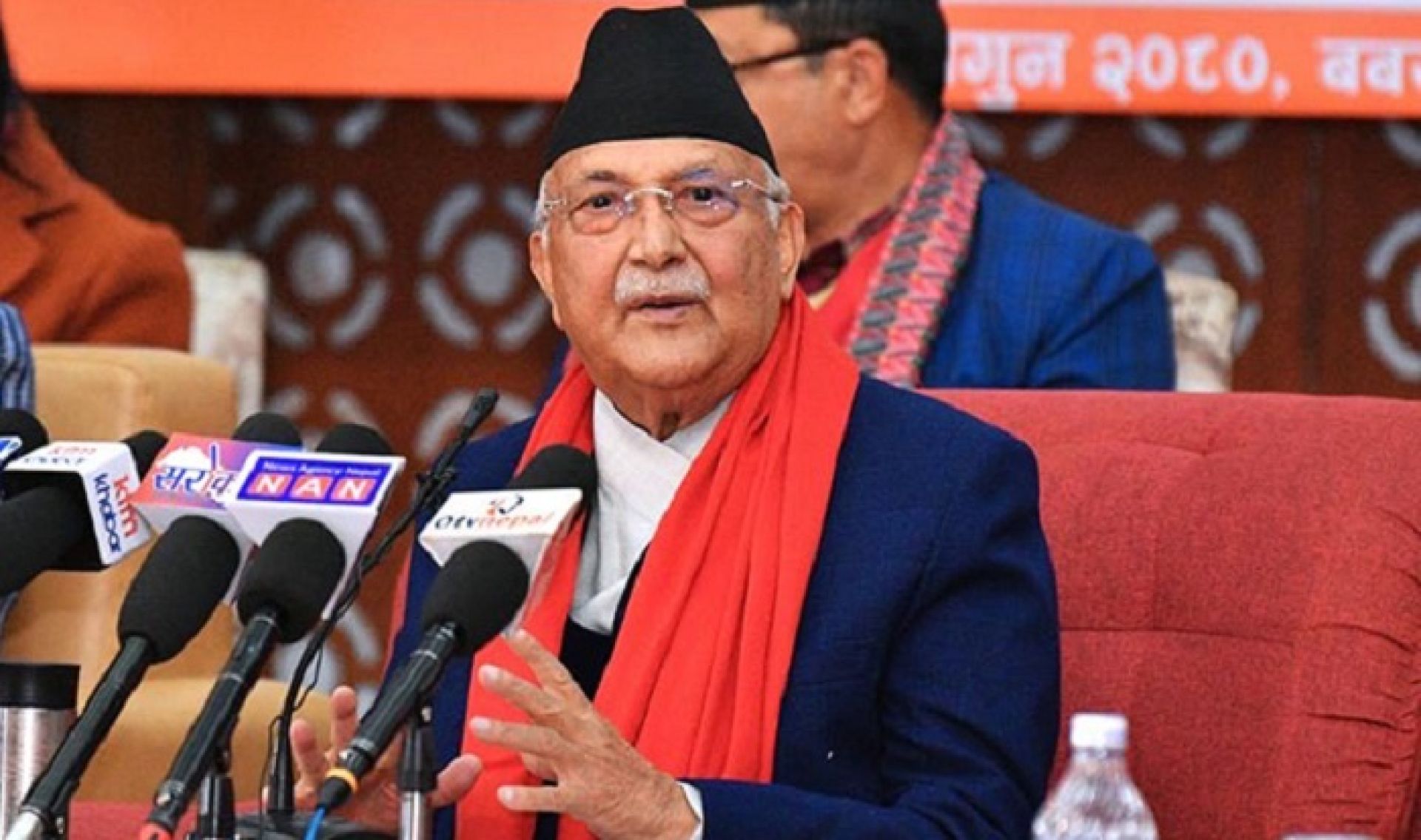 साँच्चैका सहकारी सङ्कटग्रस्त हुँदैनन्, ठगेर खानेहरू सहकारीमा प्रवेश गर्दा समस्या: ओली