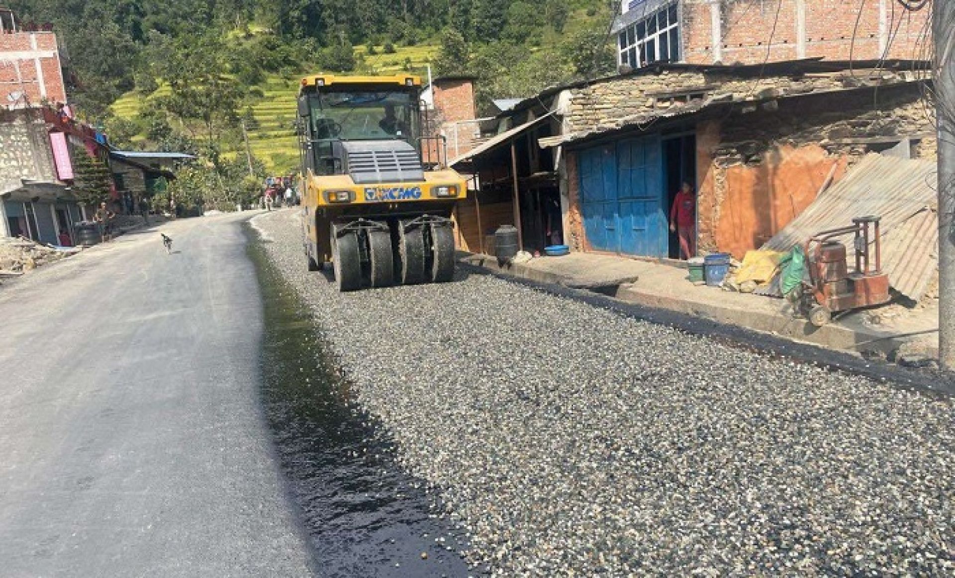 मध्यपहाडी लोकमार्गको बागलुङखण्डमा ९० प्रतिशत काम सकियो