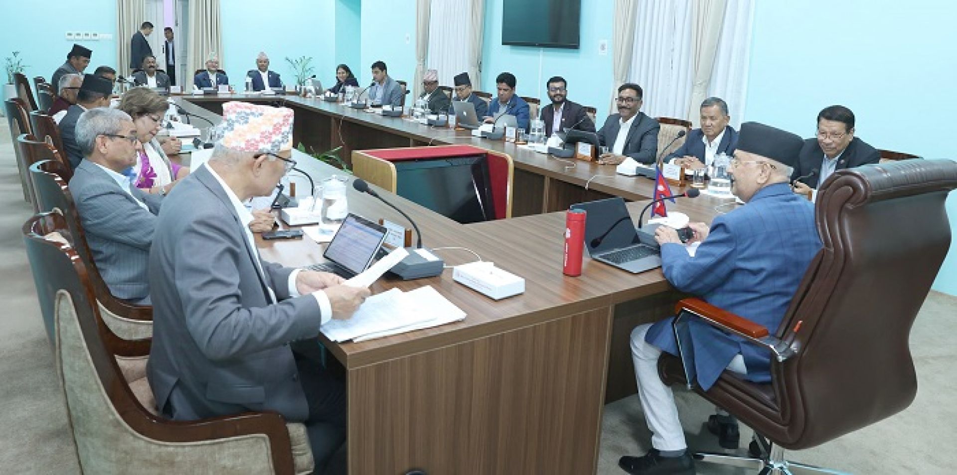 विश्व बैंकबाट २० अर्ब ऋण लिइने, यस्ता छन् मन्त्रीपरिषद् बैठकका निर्णयहरु 