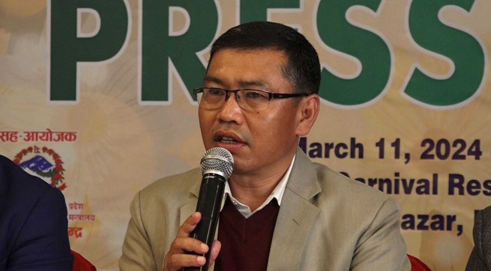 पुष्प व्यवसायीको गुनासोः ‘लगानीको वातावरण नबन्दा उत्पादन बढेन’  