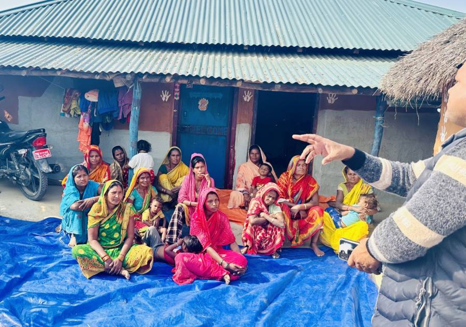 सामूहिक बचतले आत्मनिर्भर बन्दै  मुसहर महिला