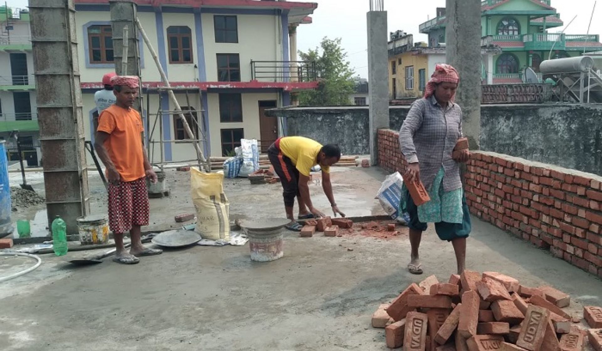 नारामा सीमित नारी दिवस: चन्द्रपुरका महिला श्रमिकलाई ‘समान ज्याला’ सपना मात्र