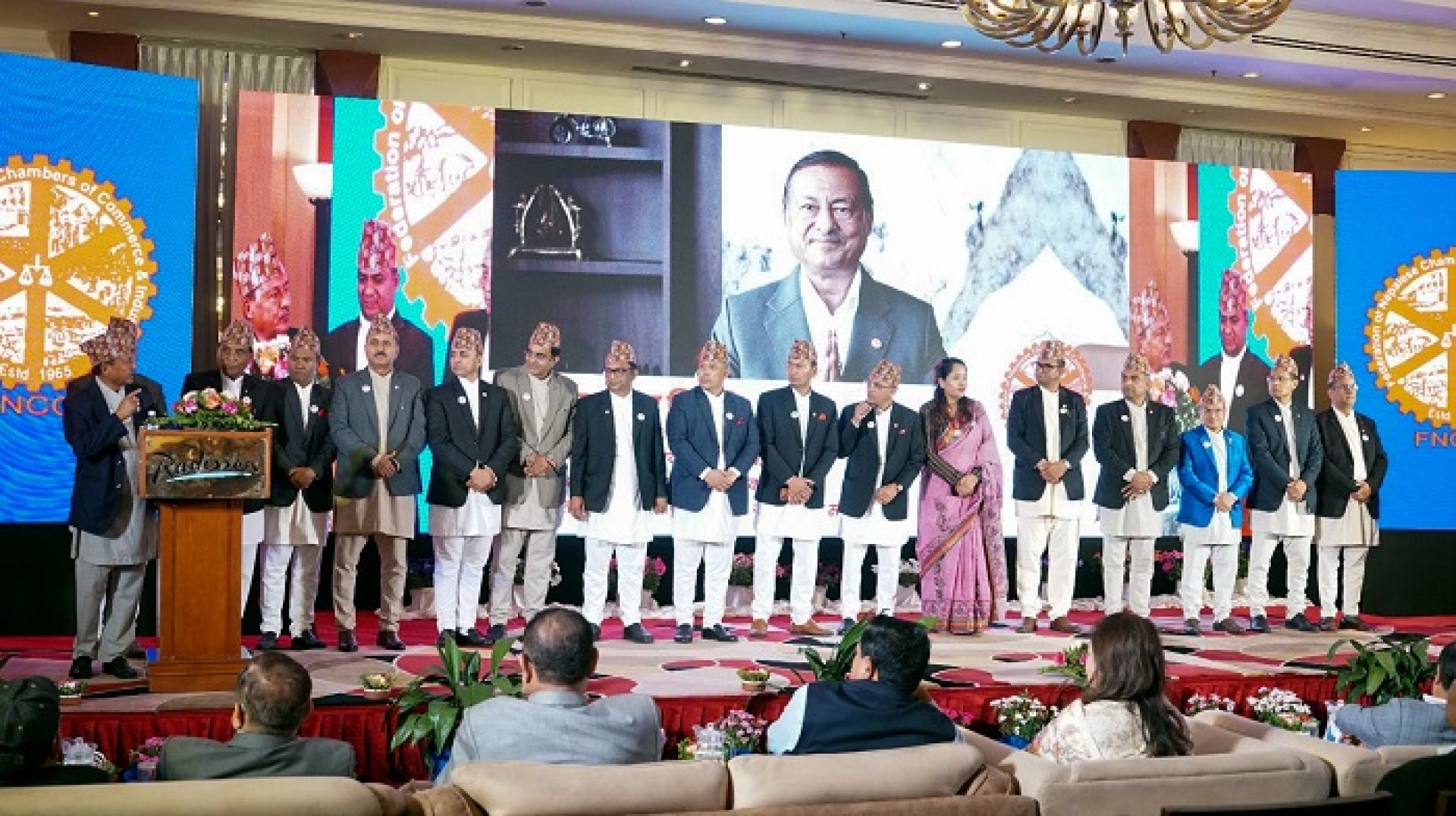 शिवप्रसाद घिमिरेद्वारा वस्तुगत प्यानल घोषणा, अञ्जन श्रेष्ठको पूर्ण समर्थन