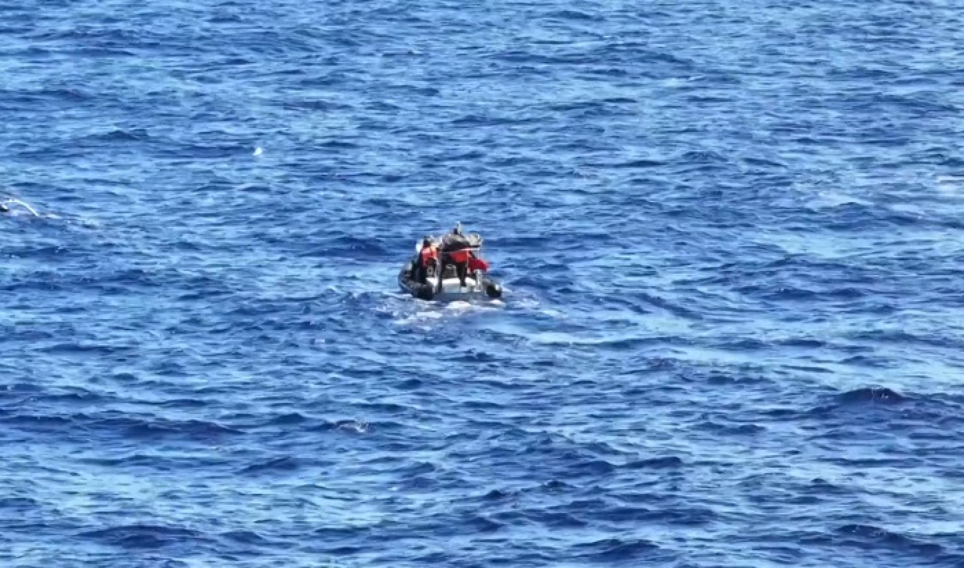 चीनले फिलिपिन्सका माछा मार्ने डुङ्गाहरूलाई निष्कासित गरेको हो ?