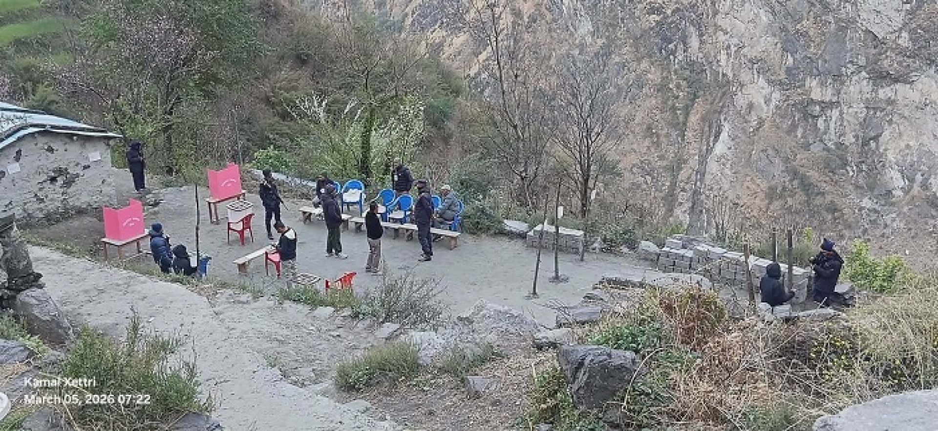 दार्चुलामा ‘नो भोट’ अभियान, दुधिला माविमा १० बजेसम्म शून्य मतदान