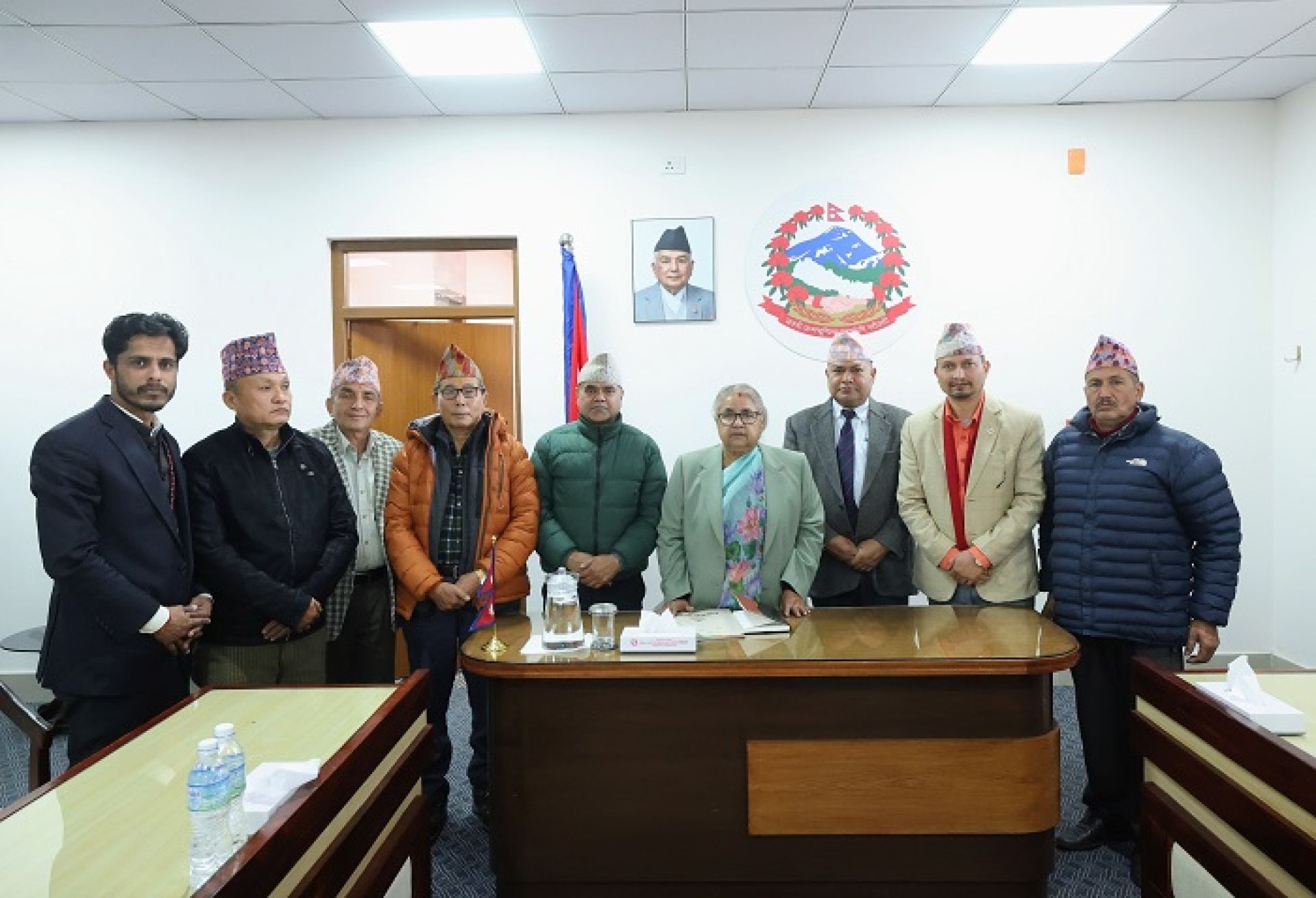 जय मातृभूमि पार्टीका नेतासँग प्रधानमन्त्रीले भनिन्- एजेन्डा लिएर चुनावमा जानुहोस