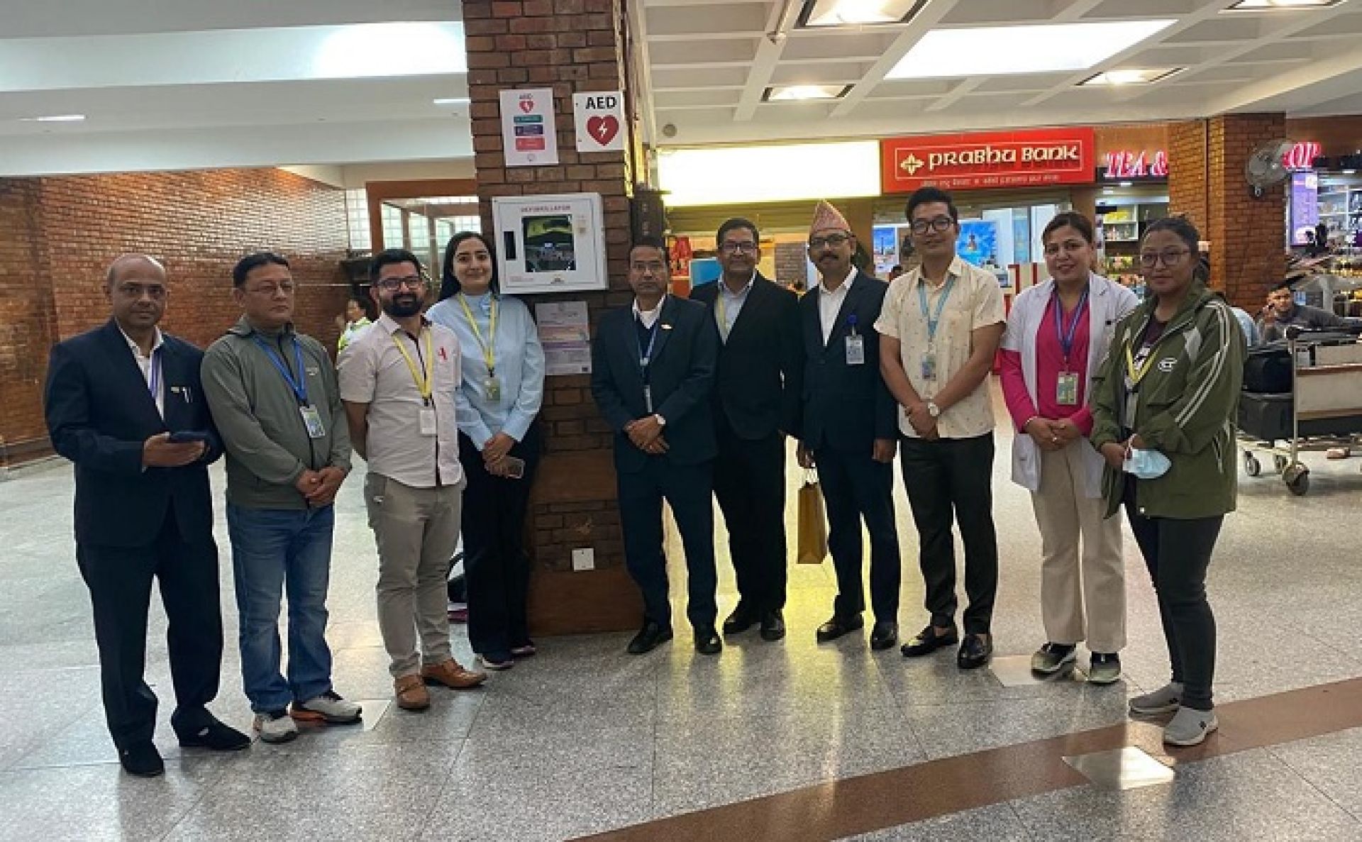 त्रिभुवन विमानस्थलमा पहिलो ‘एइडी’, अब मुटुको धड्कन रोकिँदा सर्वसाधारणले पनि ज्यान बचाउन सक्ने