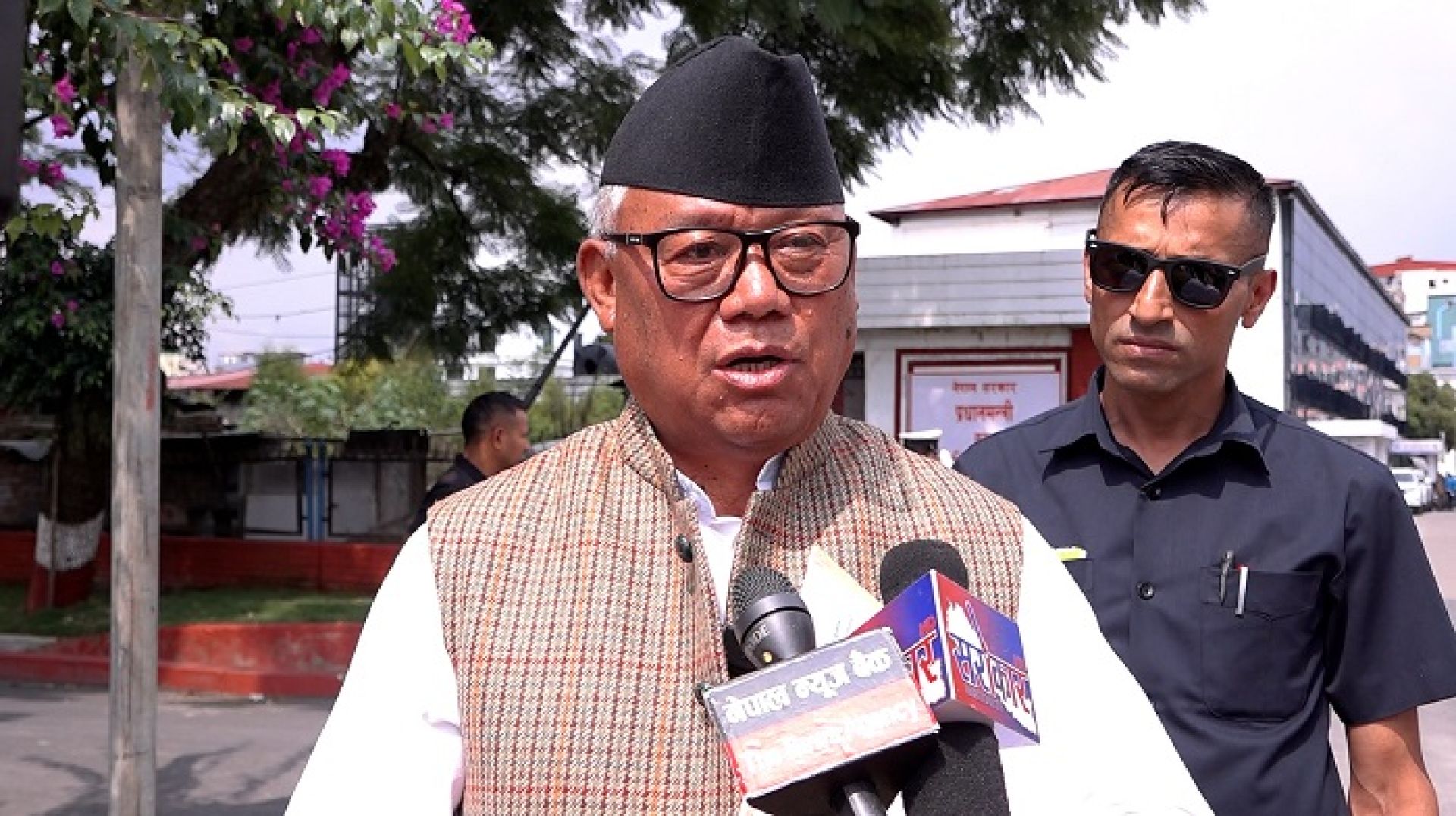 प्रधानमन्त्री शाह-आङदेम्बे भेट : बाढीपीडित राहतदेखि संसद् उपस्थितिसम्मको माग उठ्यो 