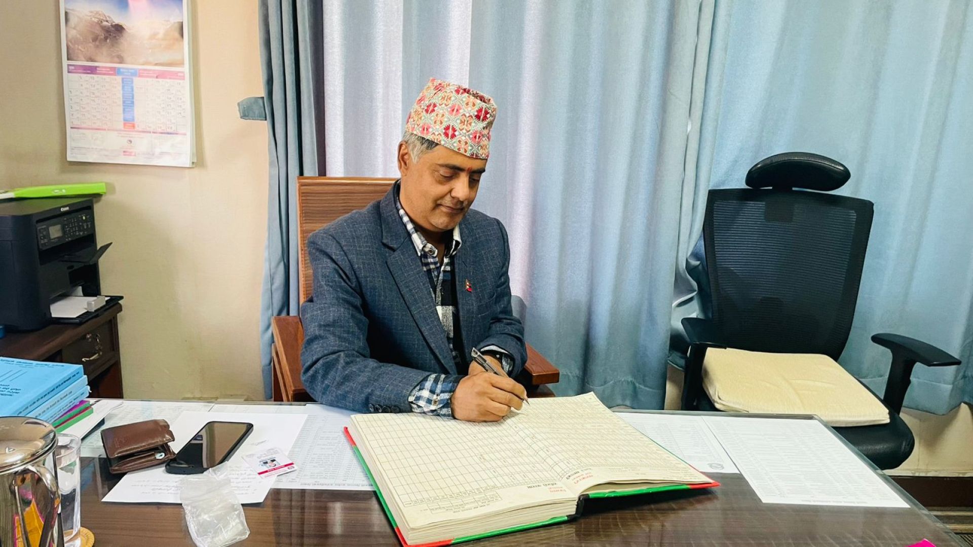 सहकारी क्षेत्रमा सुशासन कायम गराउन विभाग दृढतापूर्वक लागि पर्नेछ: नवनियुक्त रजिष्ट्रार