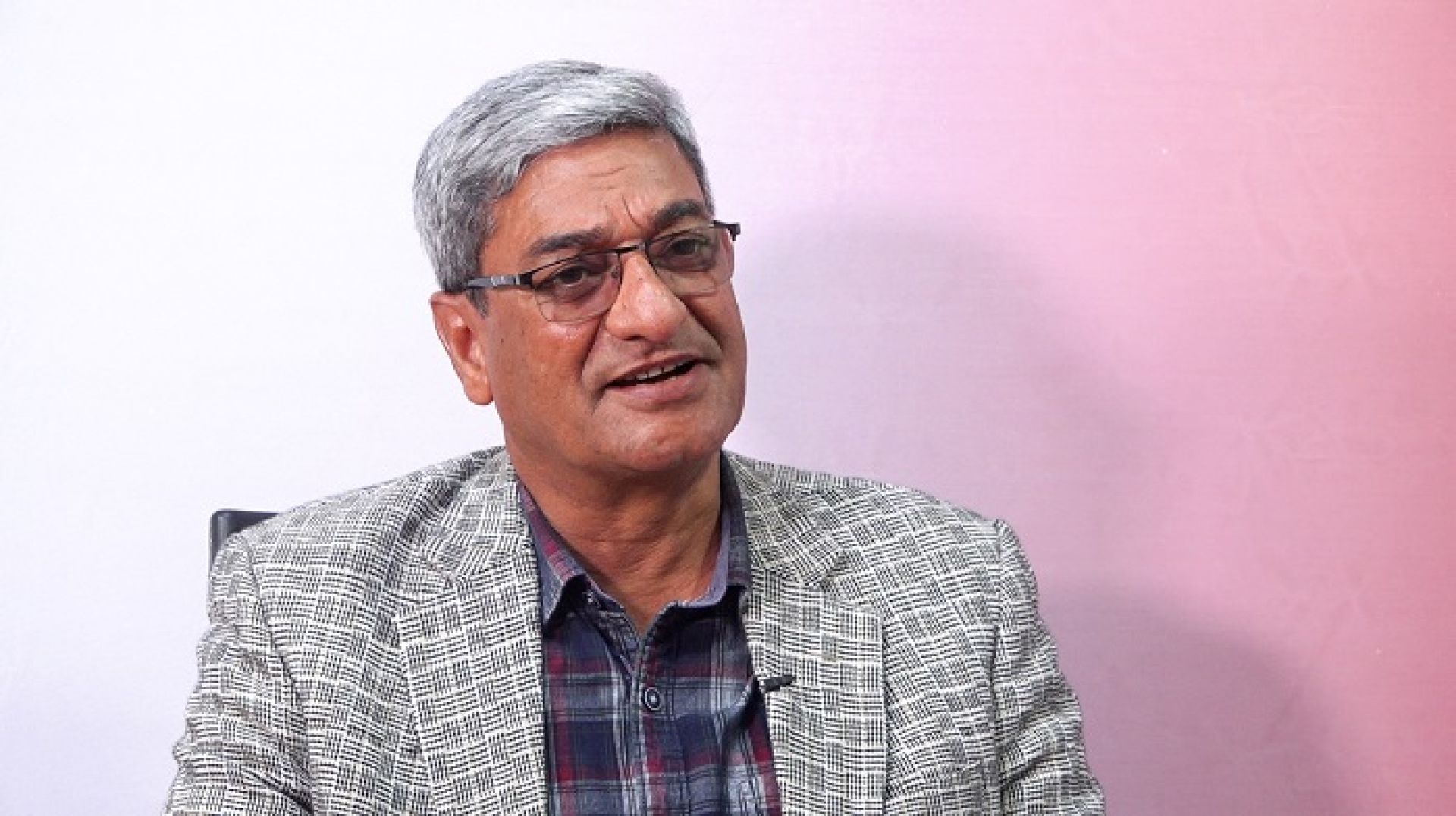 २३ र २४ गतेको घटनाको प्रतिवेदन अपूर्ण र अप्रमाणित छ, न्यायमा पूर्ण विश्वास छः पूर्वगृहमन्त्री लेखक