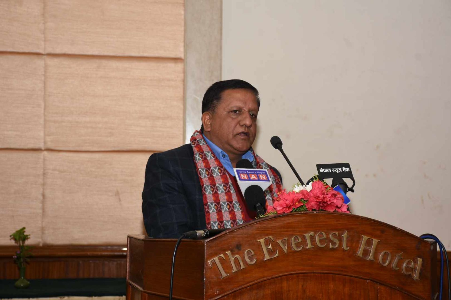 अहिले ठेक्का तोड्न पनि नसकिने र काम पनि गर्न नसकिने अवस्था छः सह सचिव शर्मा