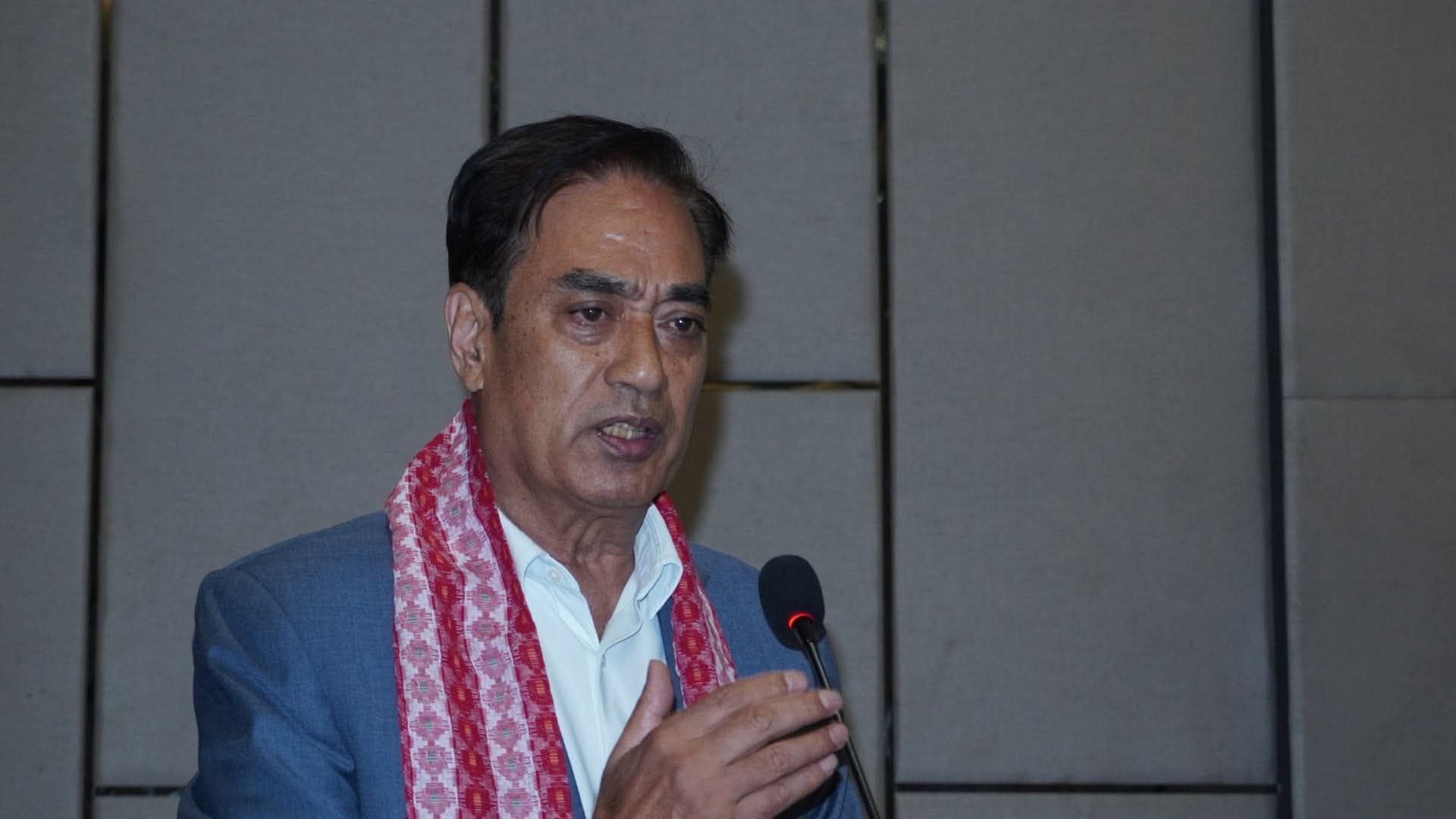प्रसारण लाइन निर्माणमा निजी क्षेत्रलाई सहभागी गराउने व्यवस्था तत्काल कार्यान्वयन गर्नुपर्छ: राजेन्द्र मल्ल