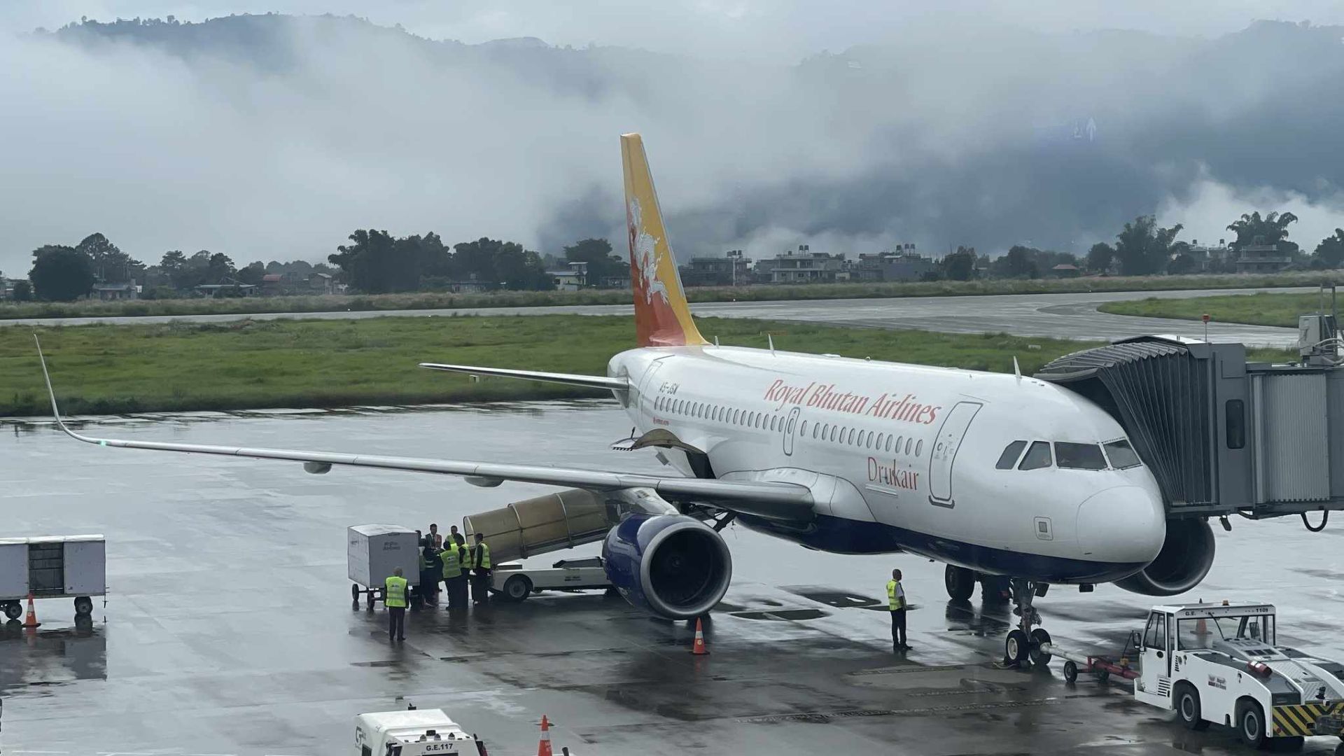 पोखरा अन्तर्राष्ट्रिय विमानस्थलले गर्याे पहिलाेपटक आम्दानी