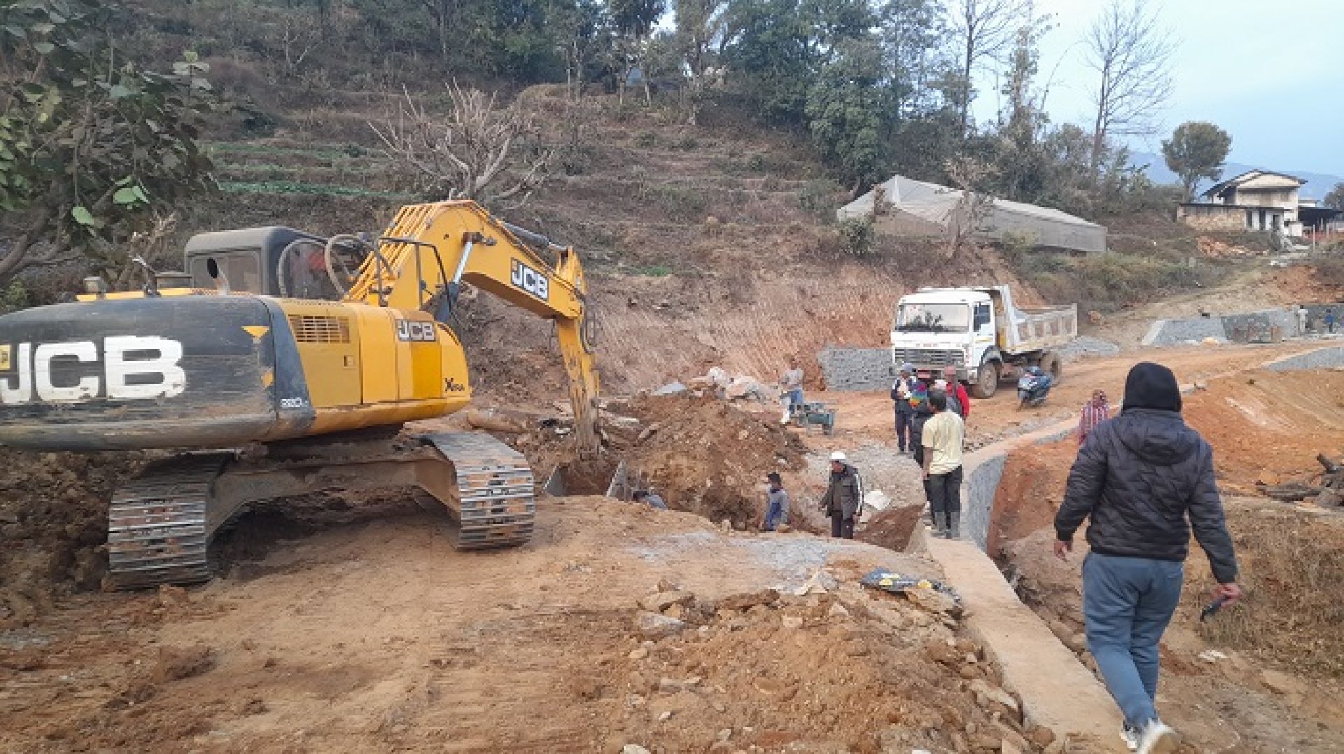 पर्वतमा निर्माणाधिन सडक योजनालाई पूर्णता दिन १६ करोड बजेट थप